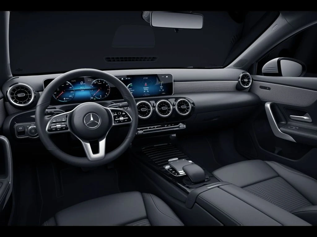 Mercedes-Benz-A-Klasse 200-image-8