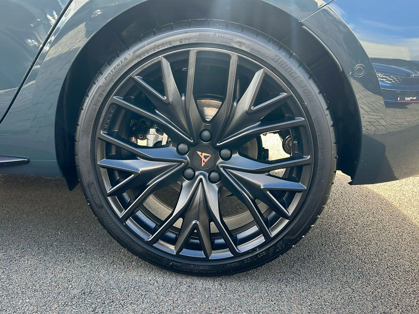 CUPRA Leon 1.5 eTSI 150 Shadow Edition 5dr DSG
