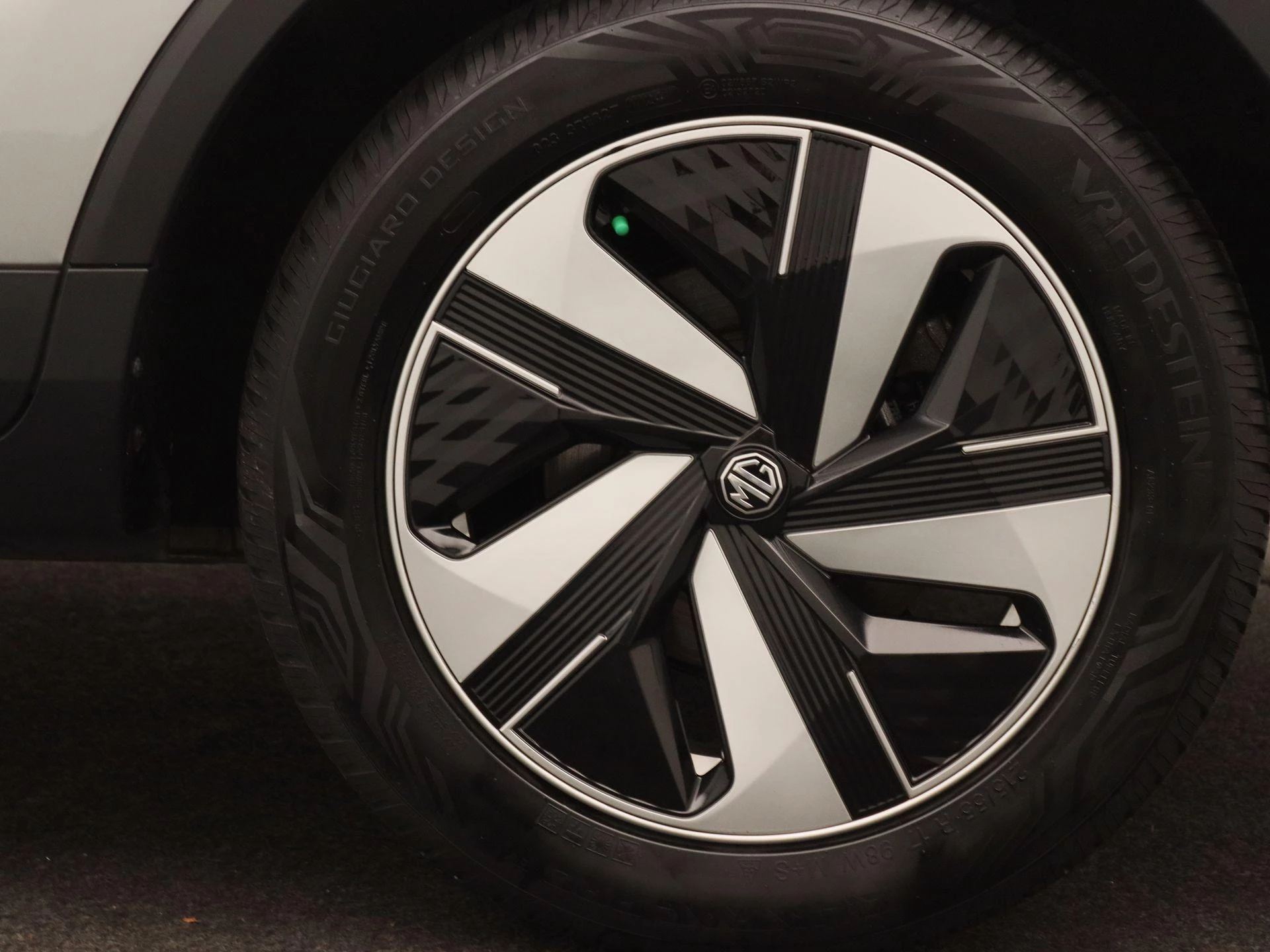 MG-ZS EV-image-16