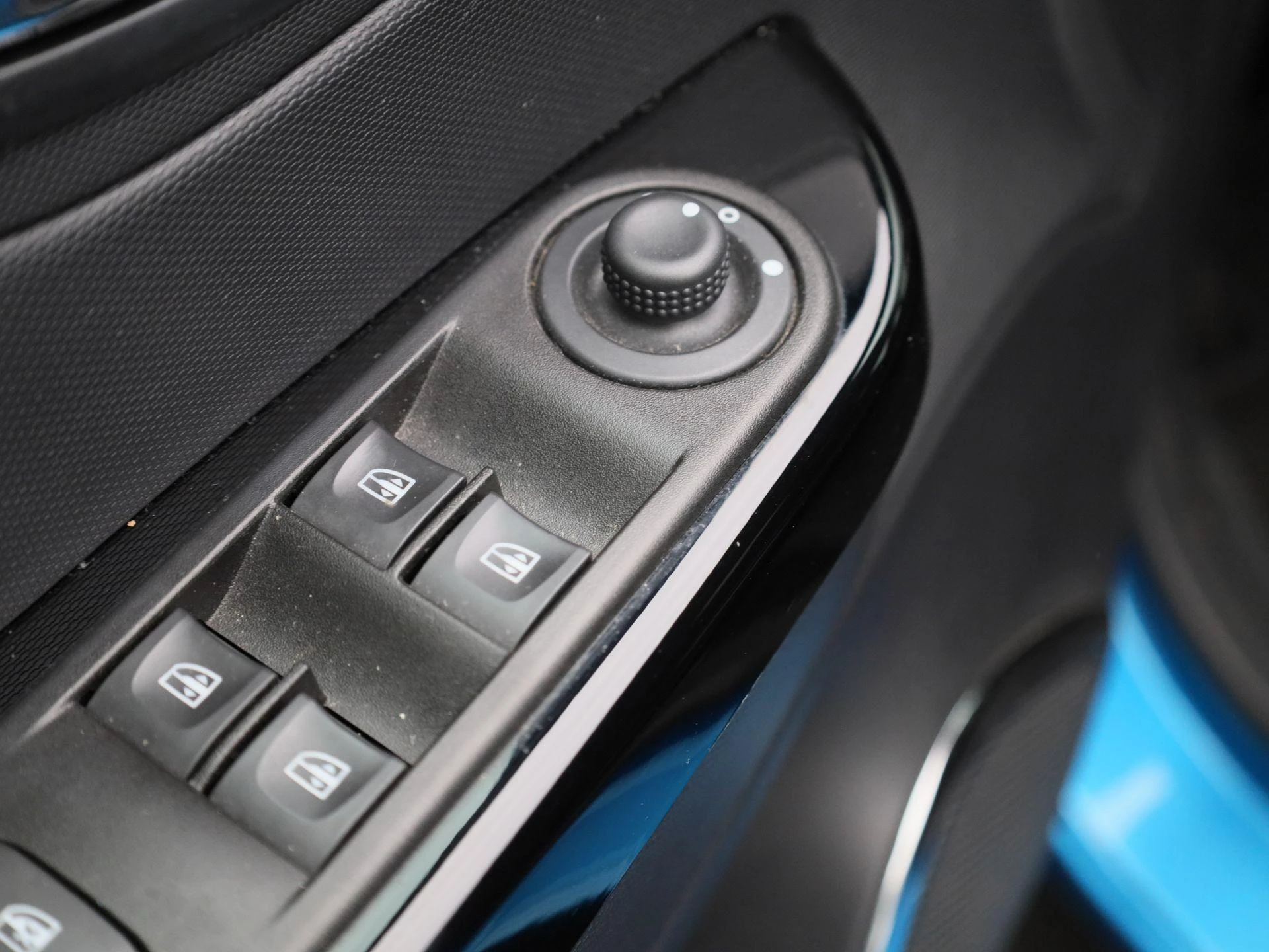 Renault-Captur-image-25