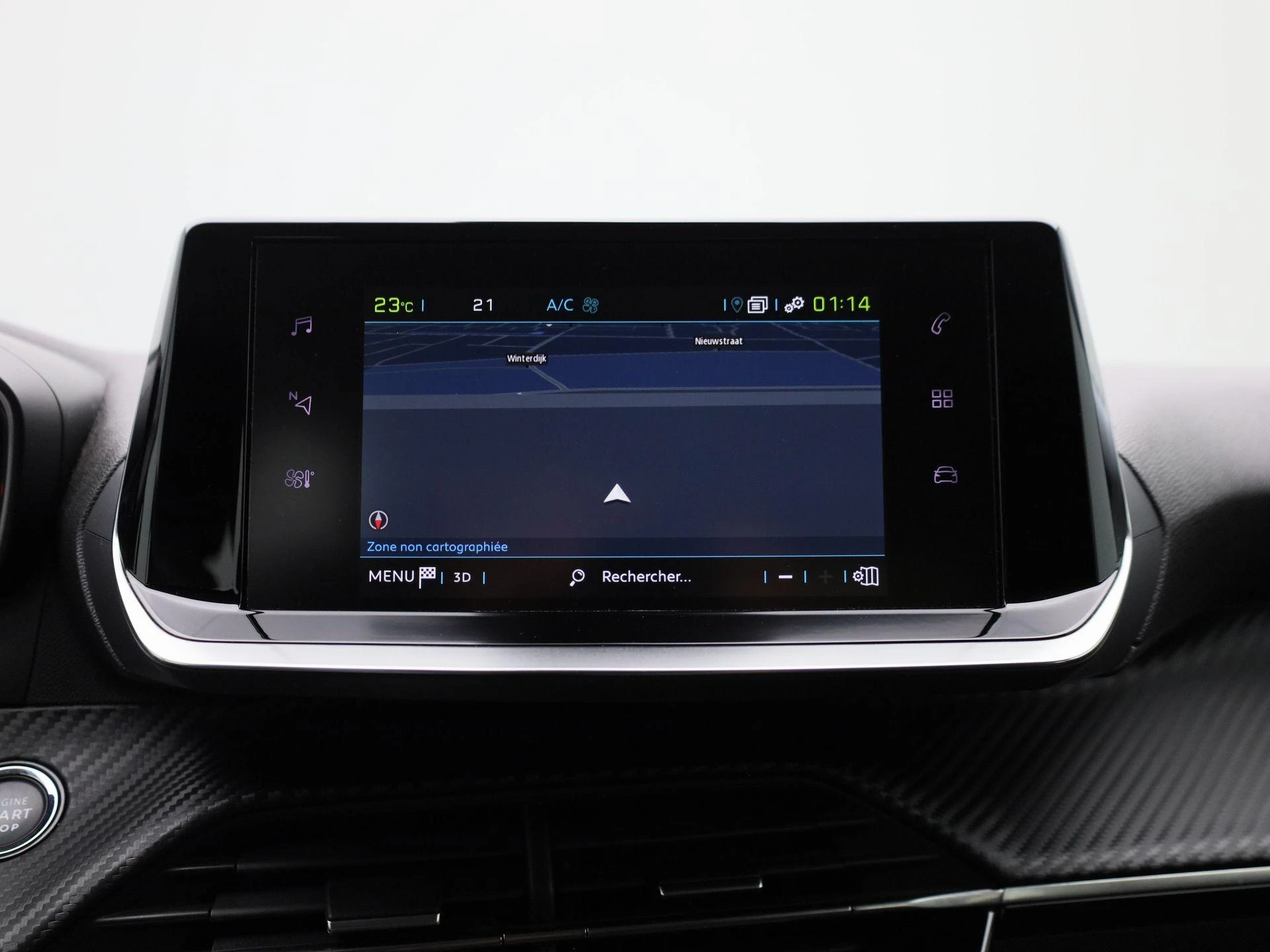 Peugeot-e-2008-image-15