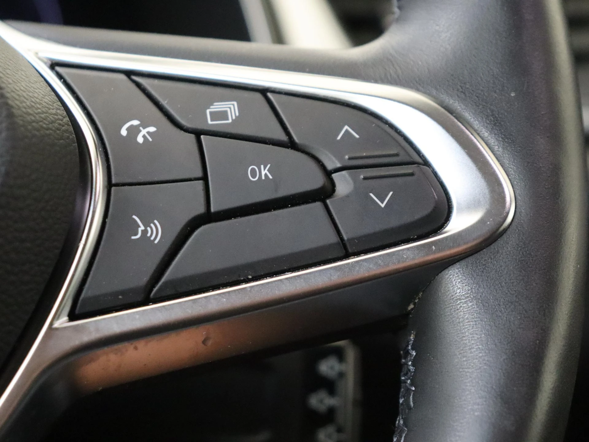 Renault-Captur-image-12