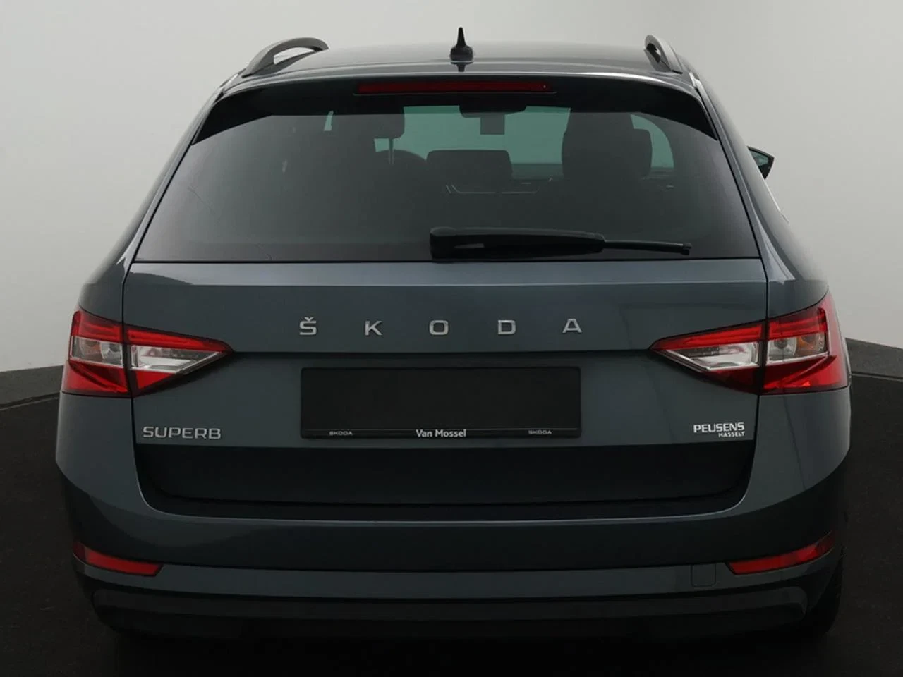 Škoda Superb Combi 1.5TSI 150PK ACT *AUTOMAAT*NAVI*CRUISE*LED*PDC*APP CONNECT*BLTH*ZETELVERWARMING*