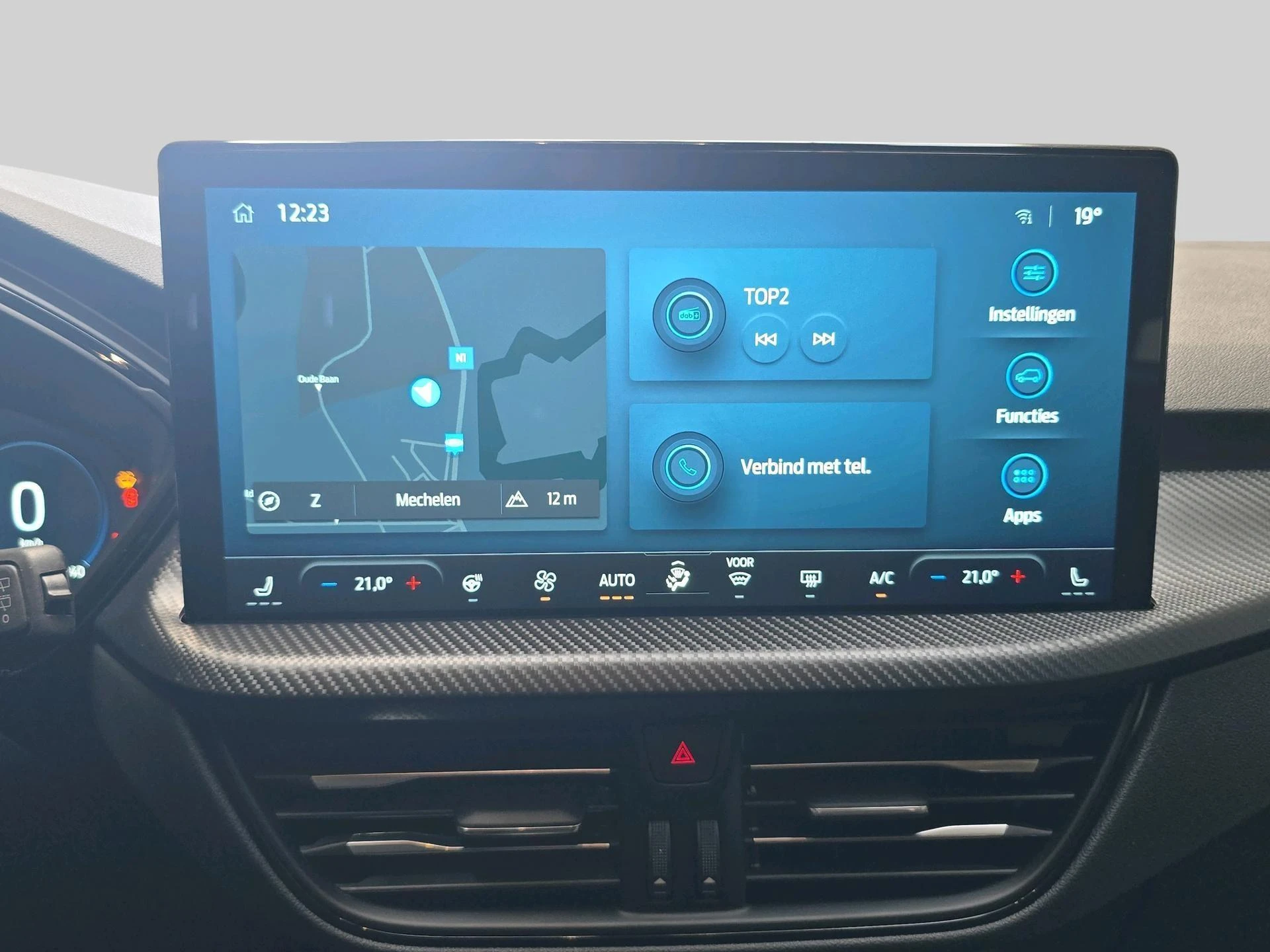 Ford-Kuga-image-10