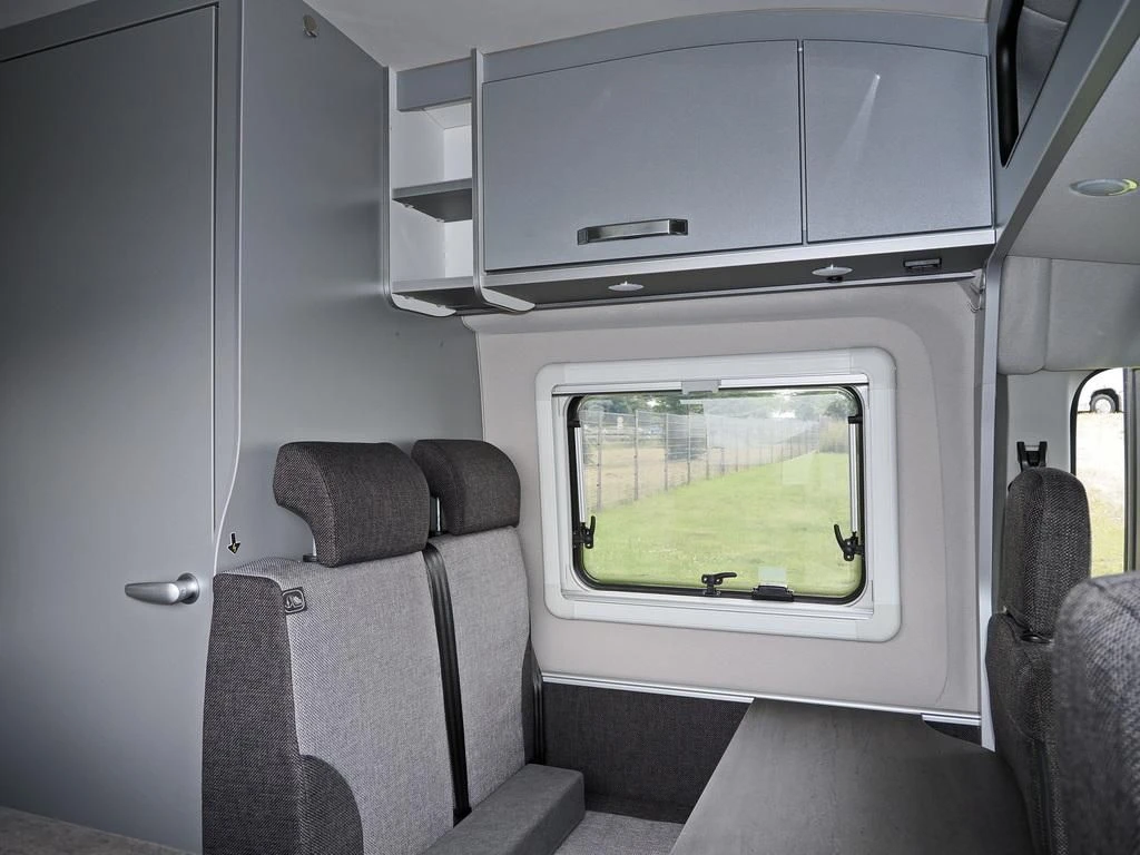 Ford-Transit-image-11