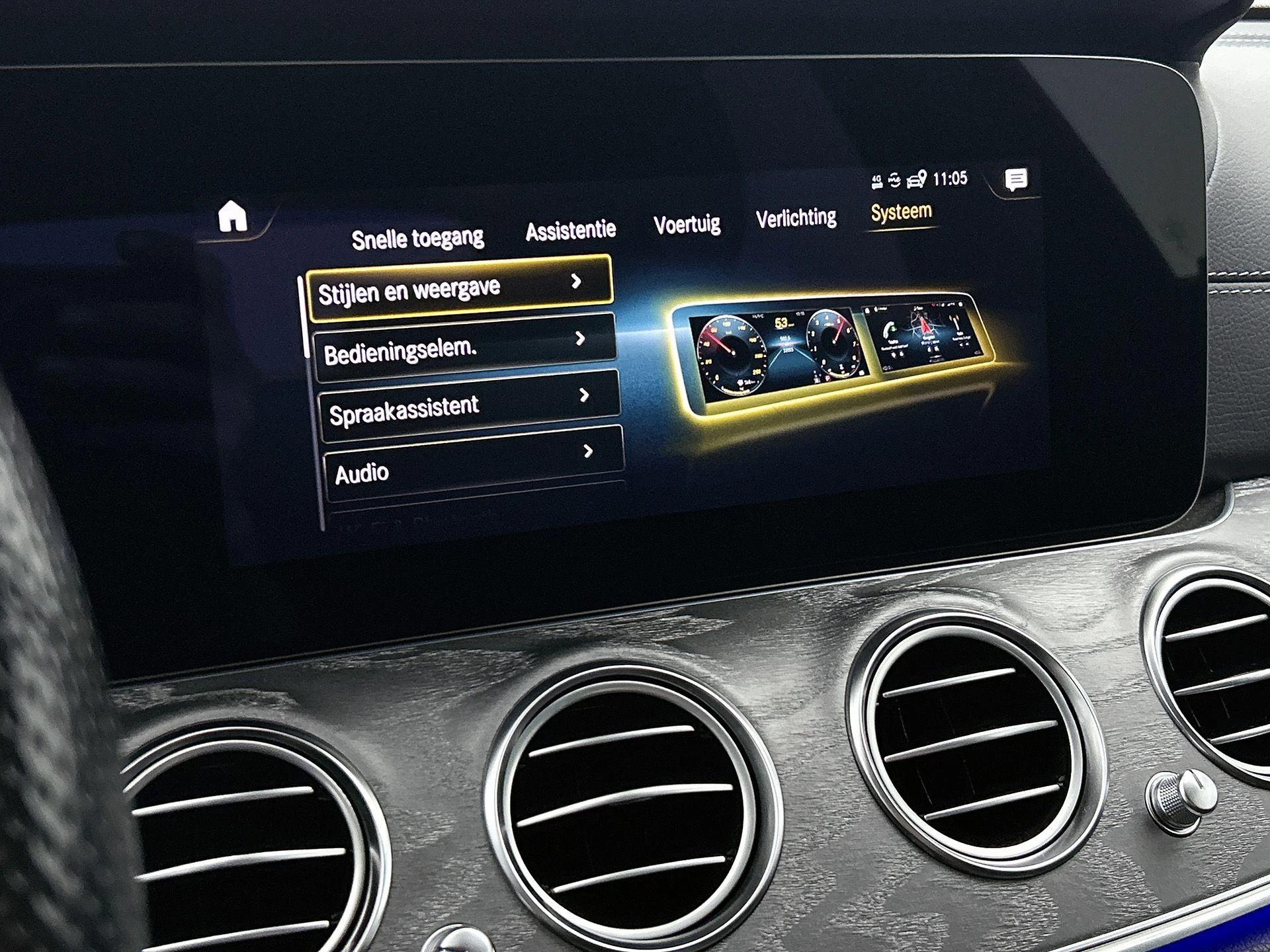 Mercedes-Benz-E-Klasse-image-15