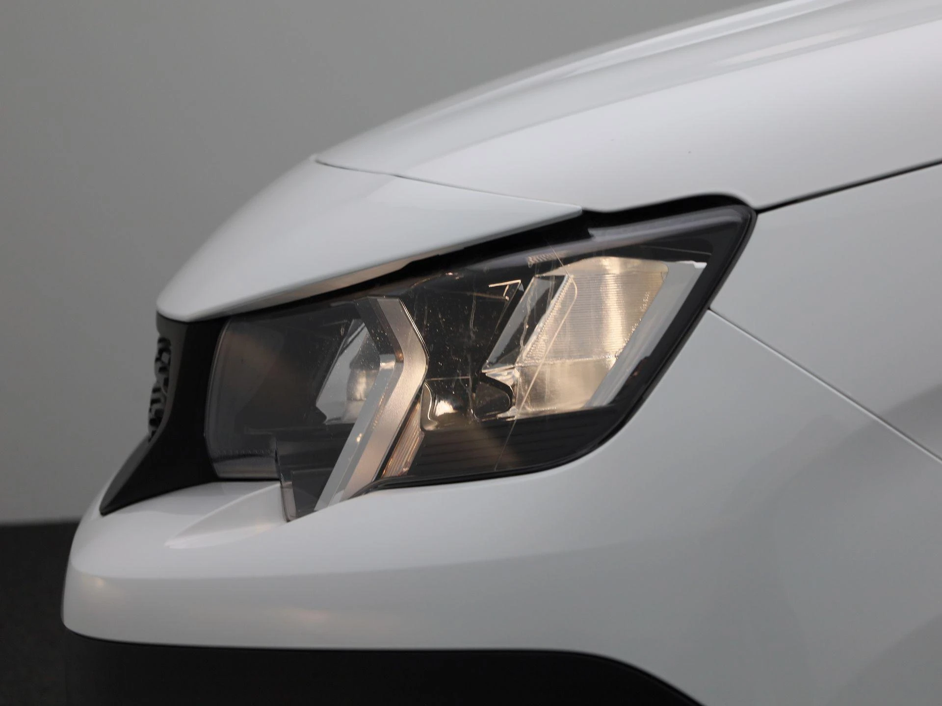 Peugeot-Partner-image-17