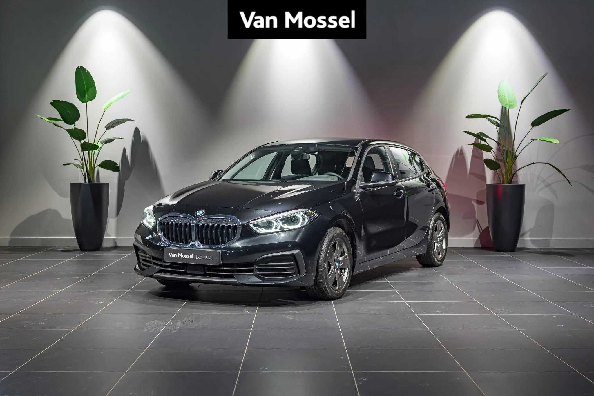 BMW-1 Reeks-image-0