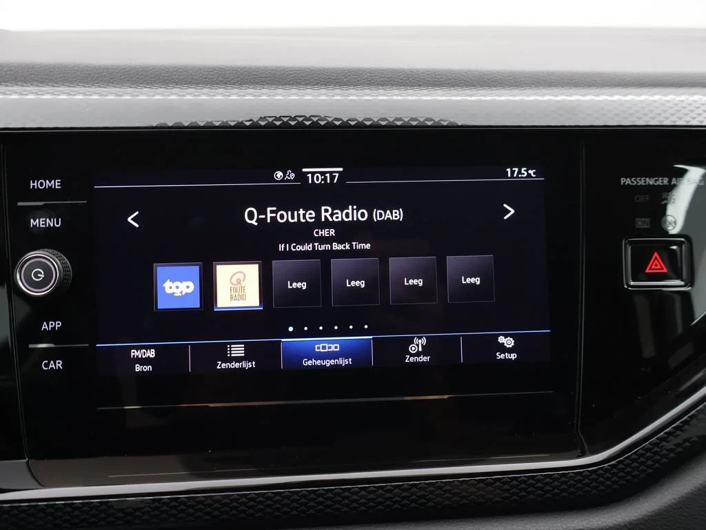 Volkswagen-Polo-image-18