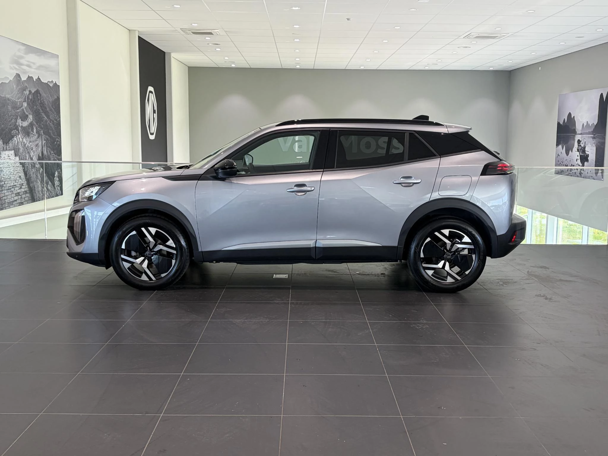 Peugeot-2008-image-1