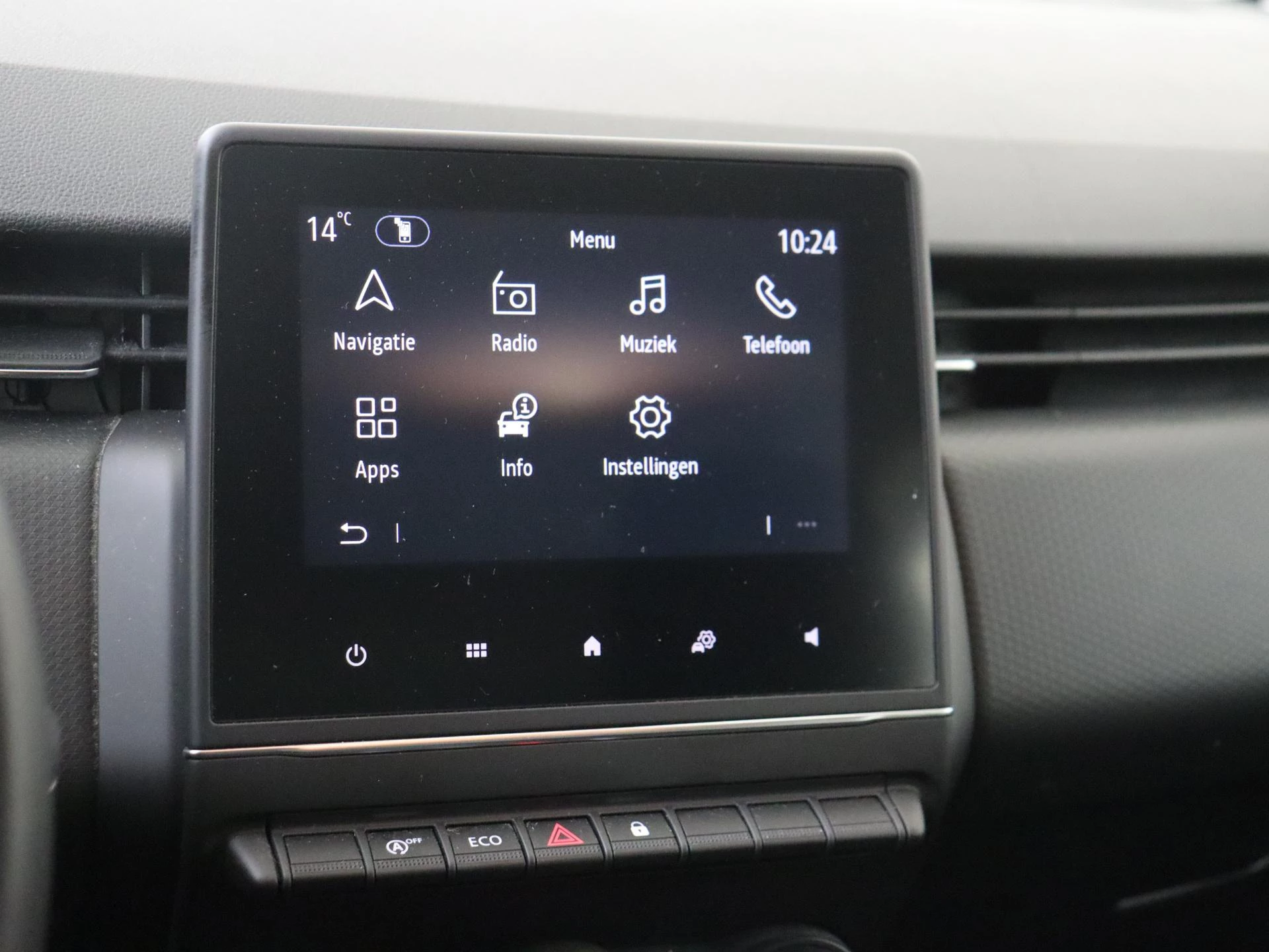 Renault-Clio-image-15