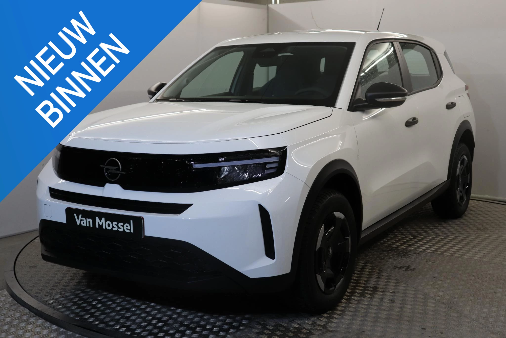 Opel-Frontera-image-0