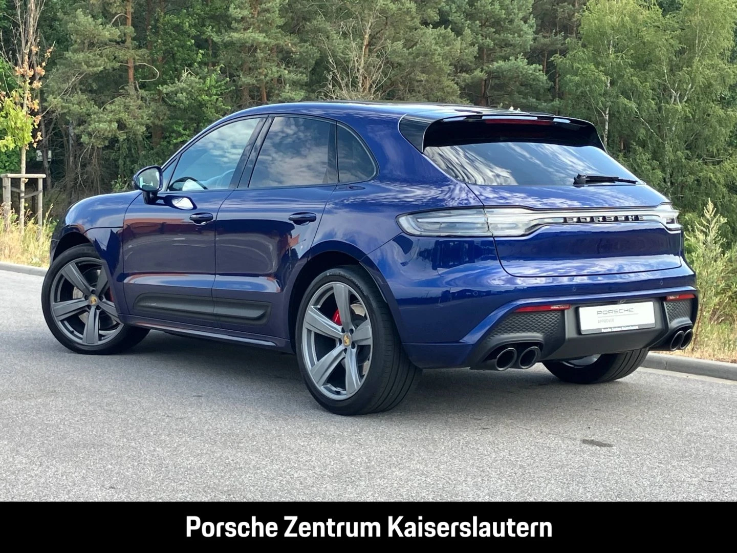 Porsche Macan GTS Standheizung SurroundView Luftfederung gts