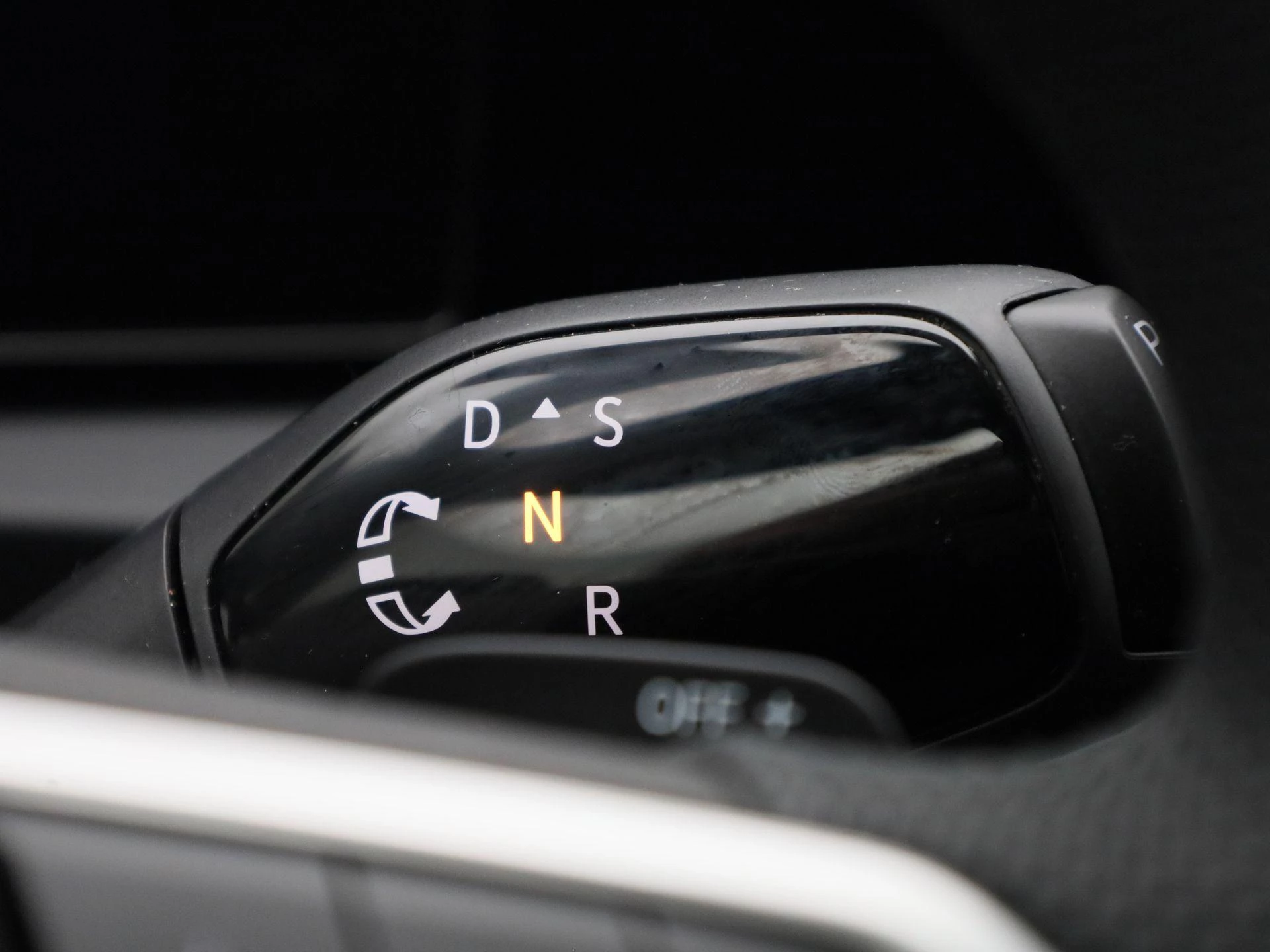 Volkswagen Tiguan 1.5 eHybrid R-Line Edition 204 PK|