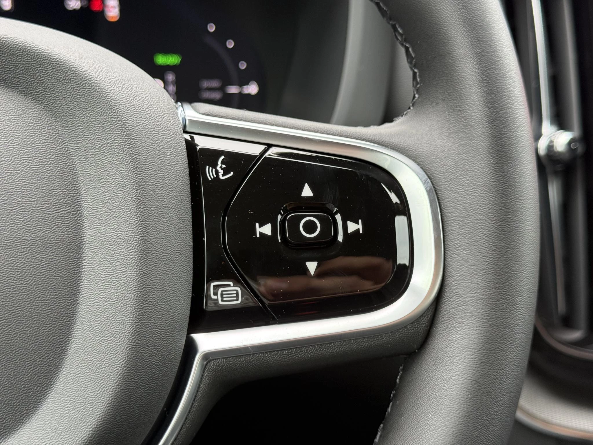 Volvo-XC60-image-20