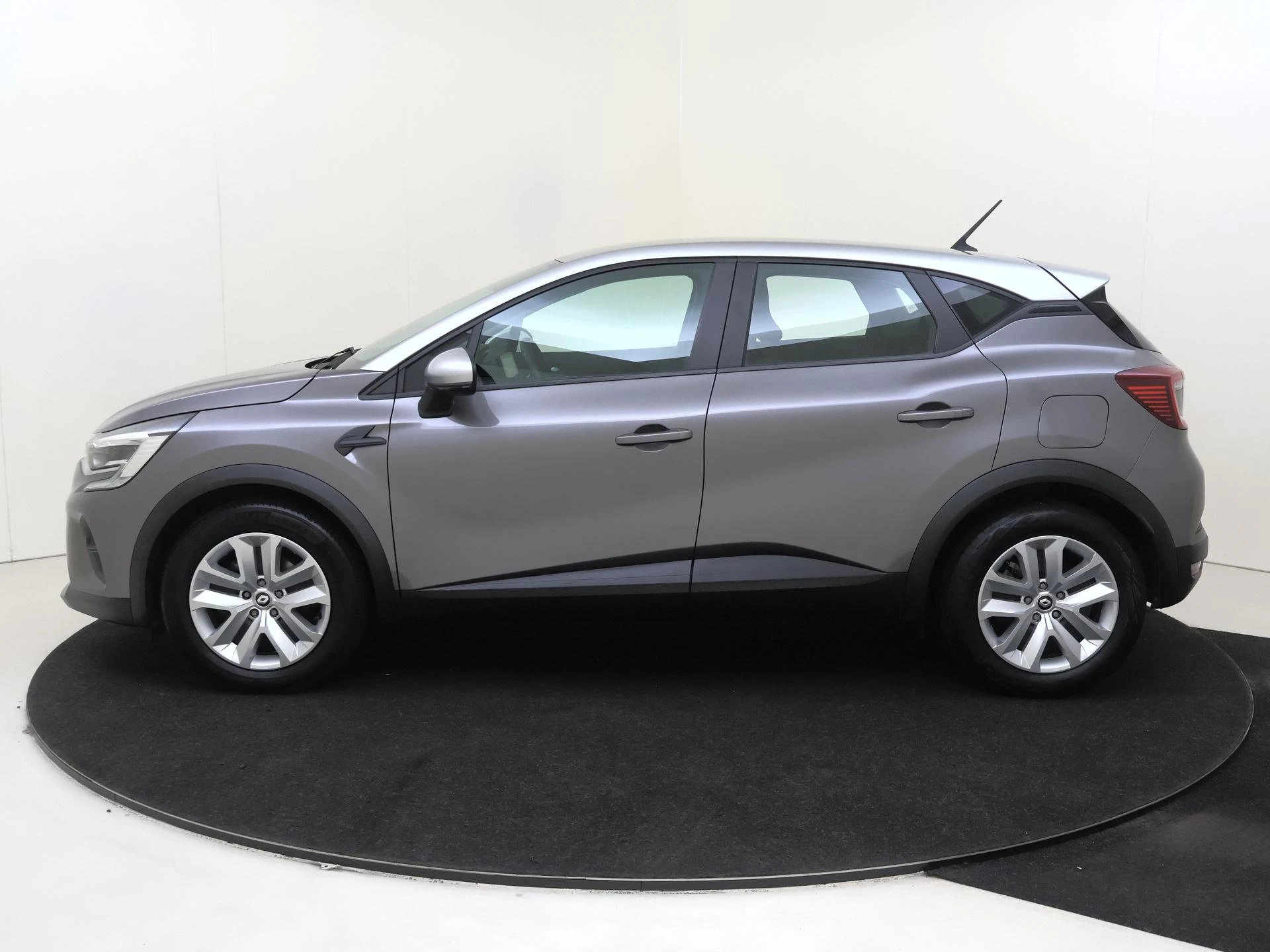 Renault Captur 1.6 E-Tech Plug-in Hybrid 160 Business
