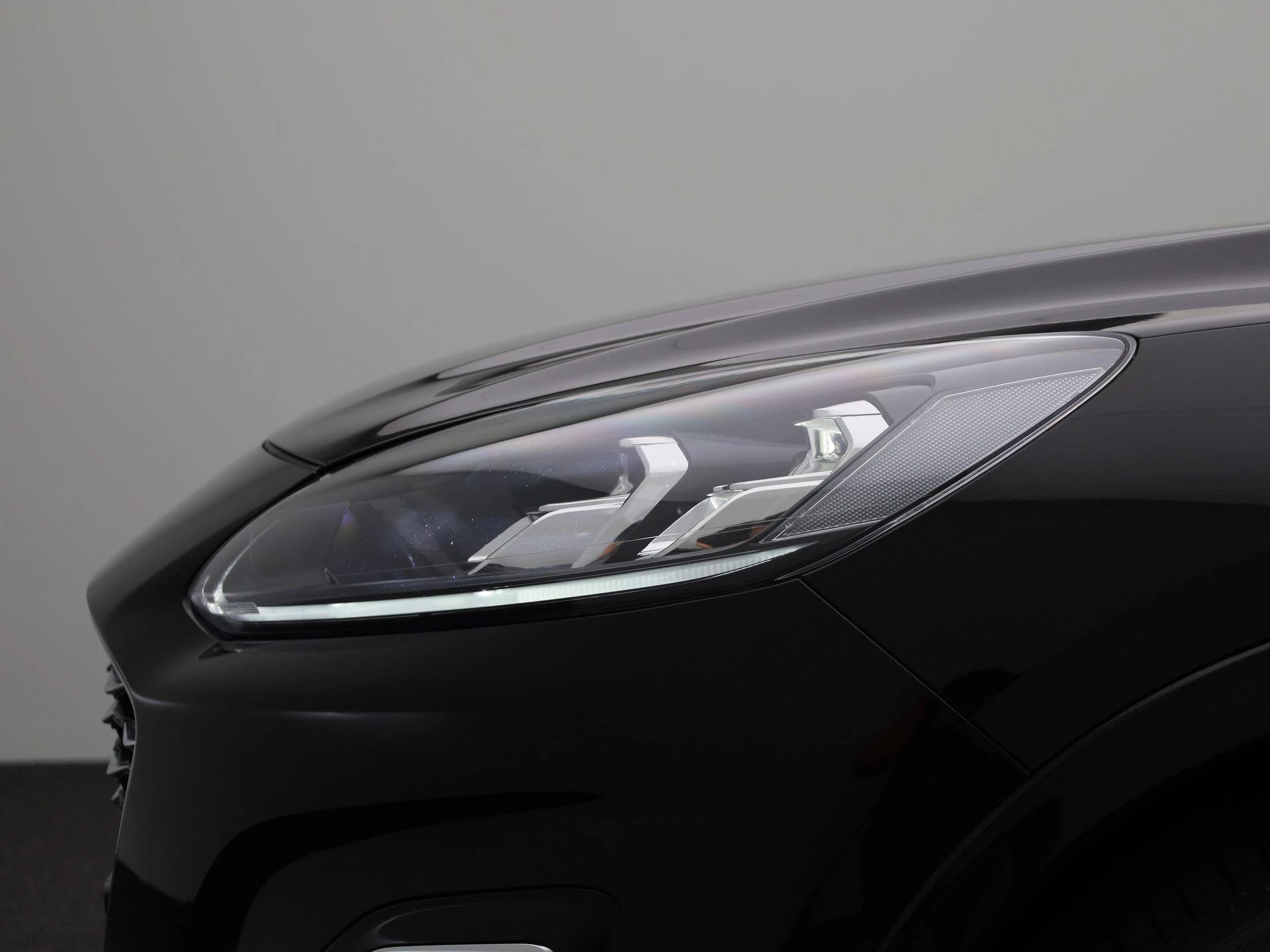 Ford Kuga 2.5 PHEV Vignale