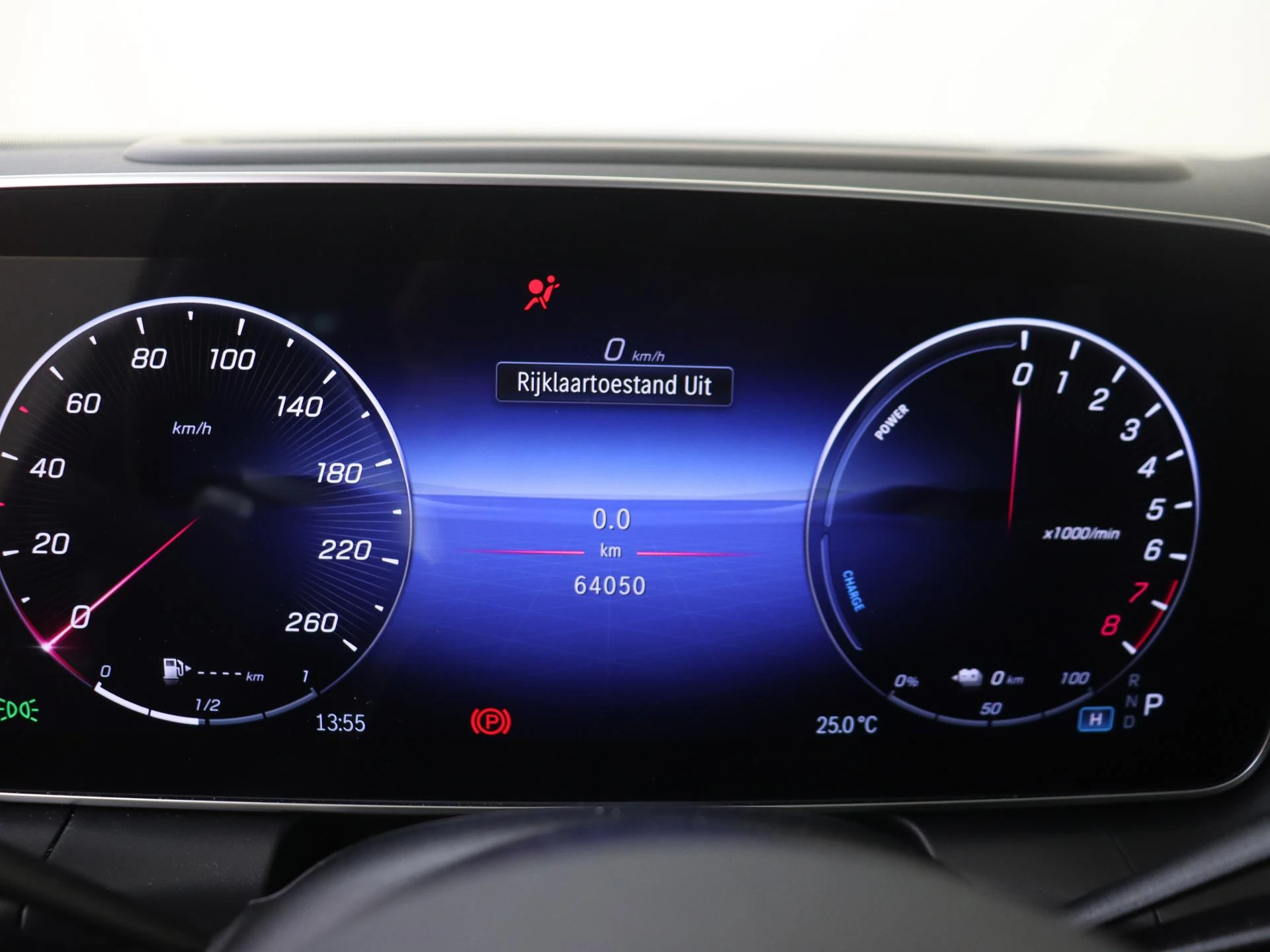 Mercedes-Benz-GLC-image-10