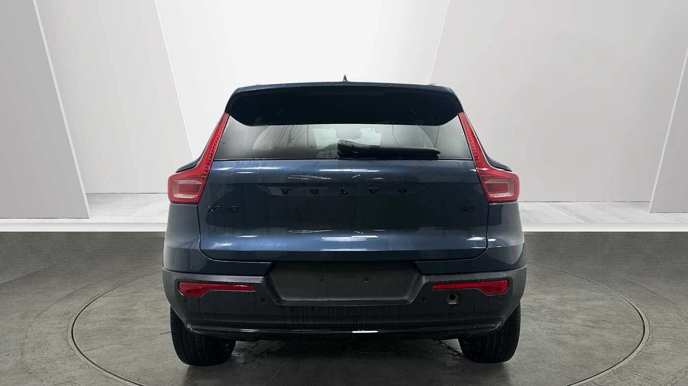 Volvo-XC40-image-8