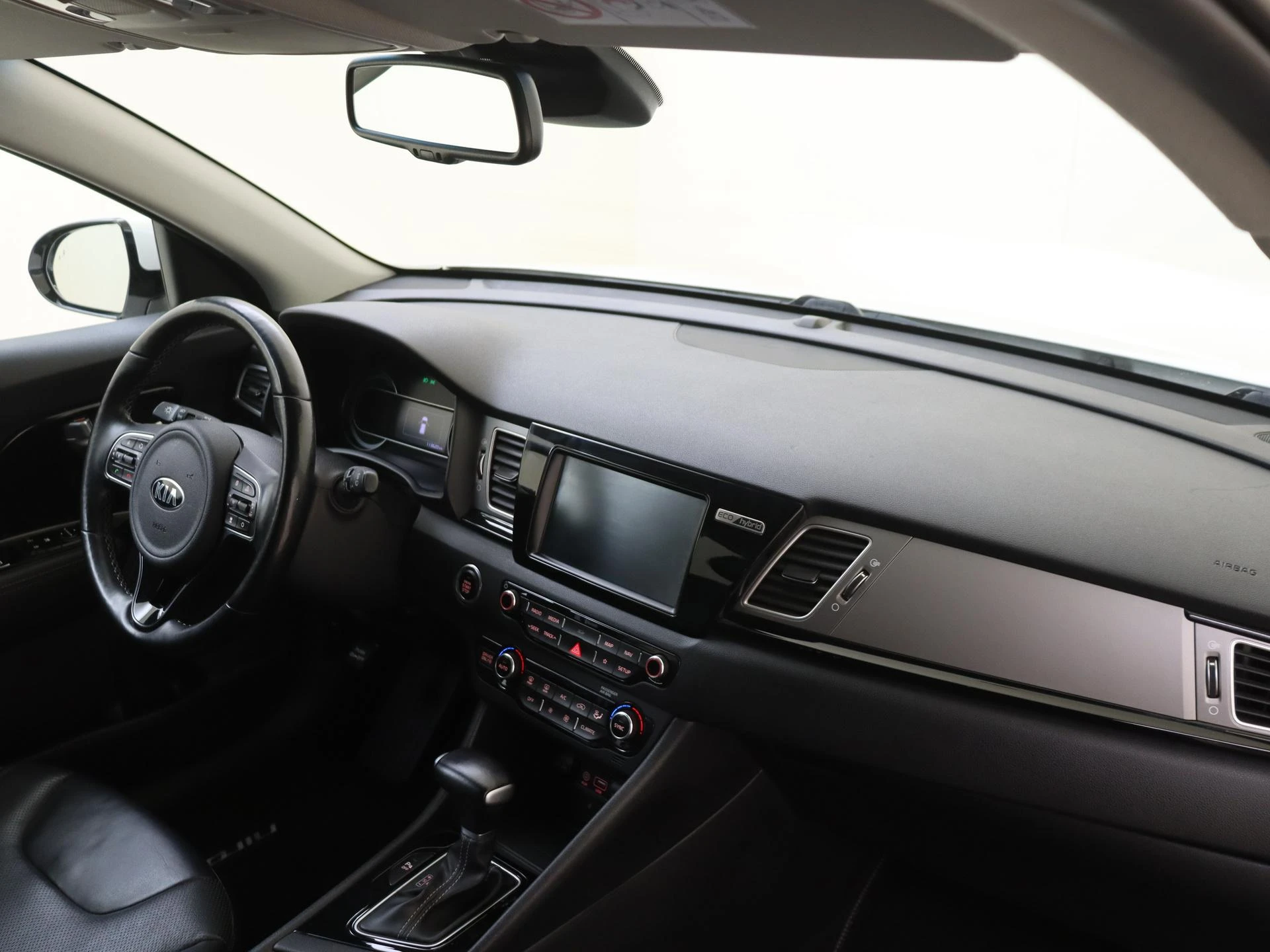 Kia-Niro-image-4