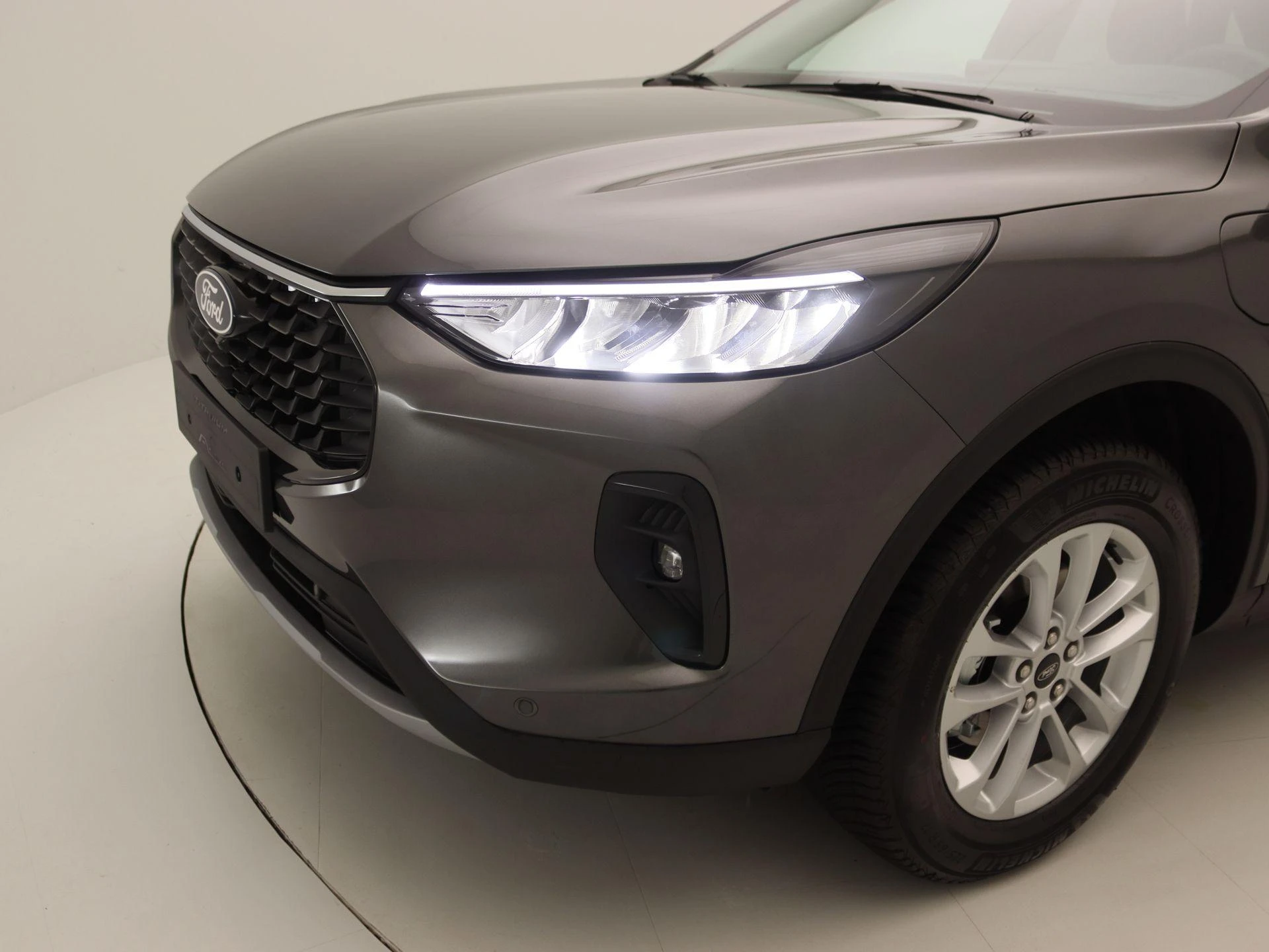Ford-Kuga-image-14