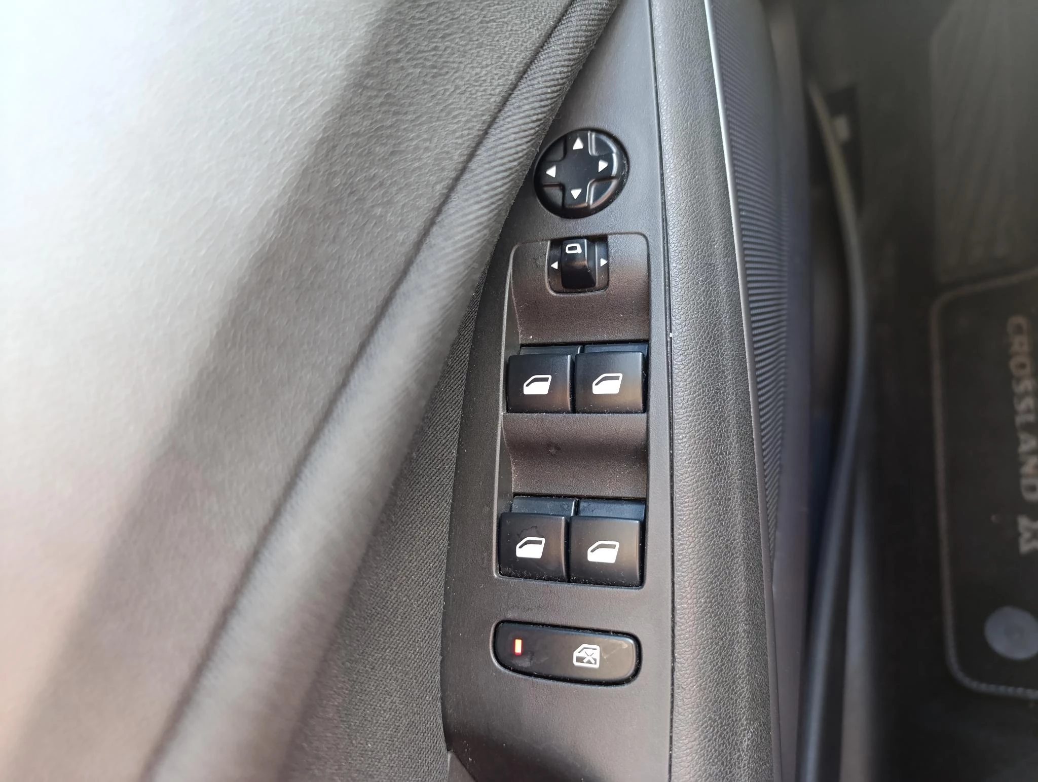 Opel-Crossland X-image-9