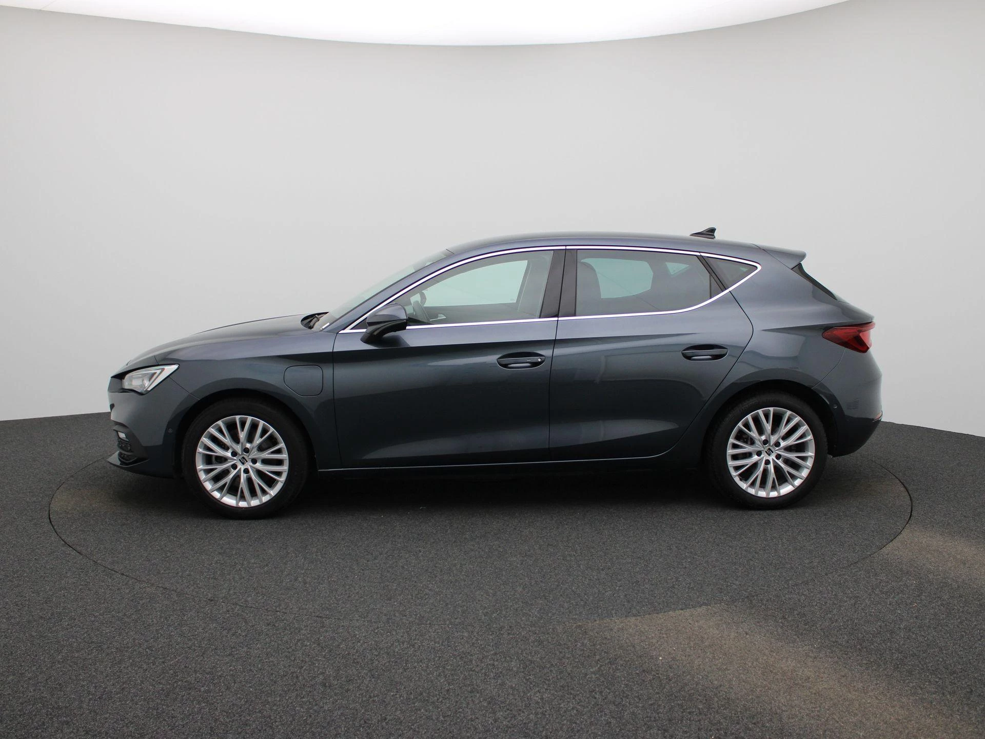 SEAT-Leon-image-3