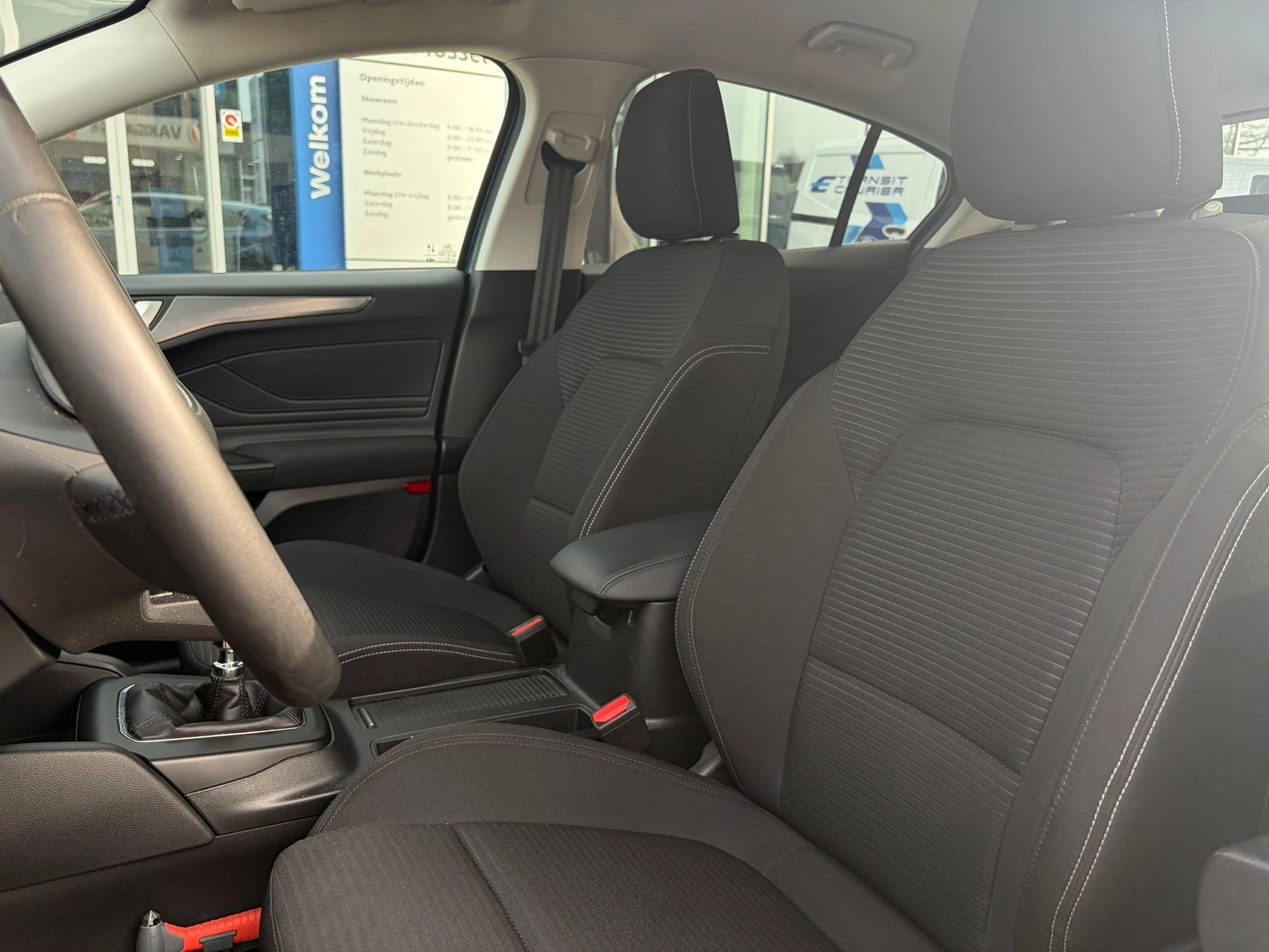 Ford-Focus-image-8