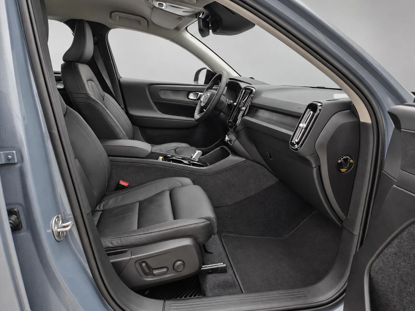 Volvo-XC40-image-20