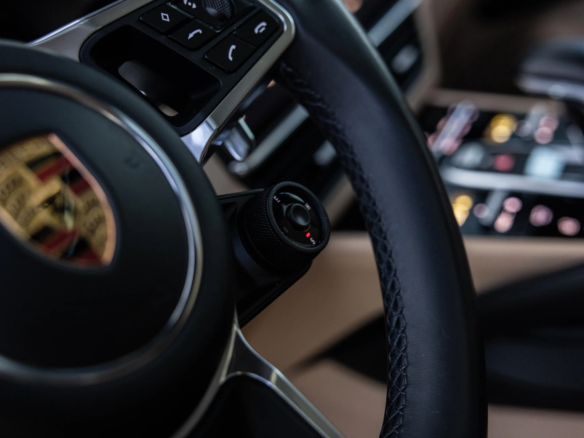 Porsche-Cayenne-image-44