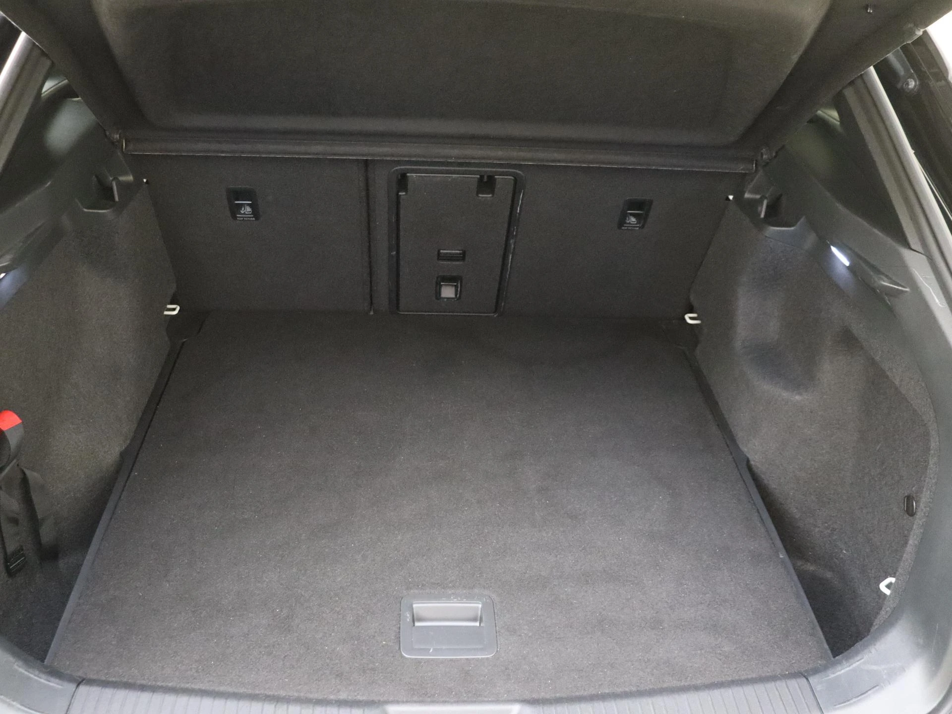 Volkswagen-ID.4-image-28