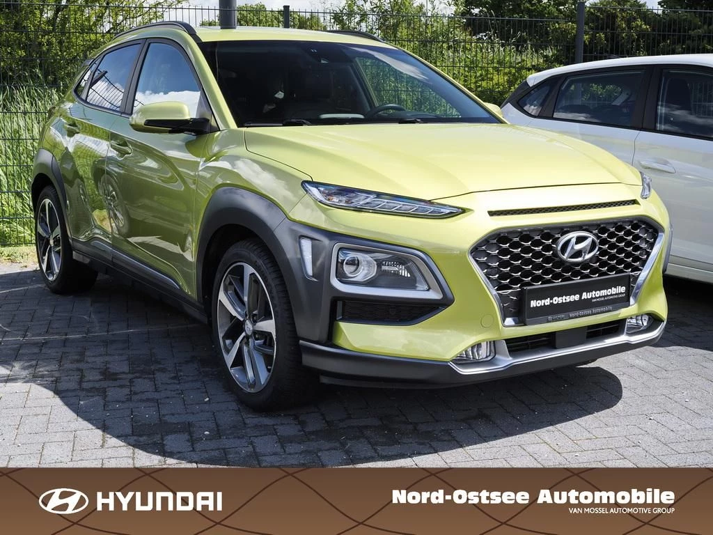 Hyundai Kona 1.6 T-GDI PREMIUM 2WD HUD TEMPO KAMERA PDC Premium