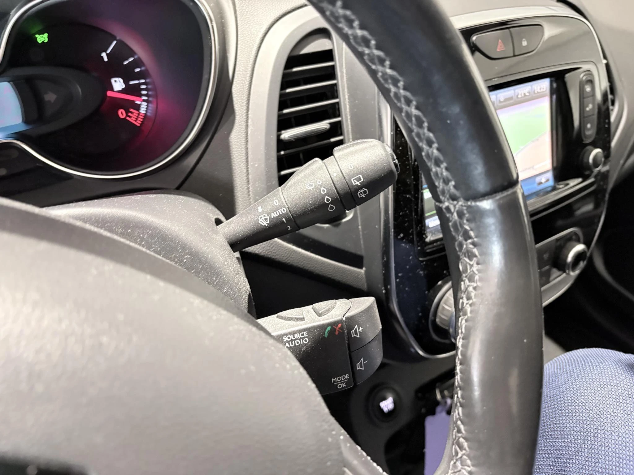 Renault-Captur-image-17