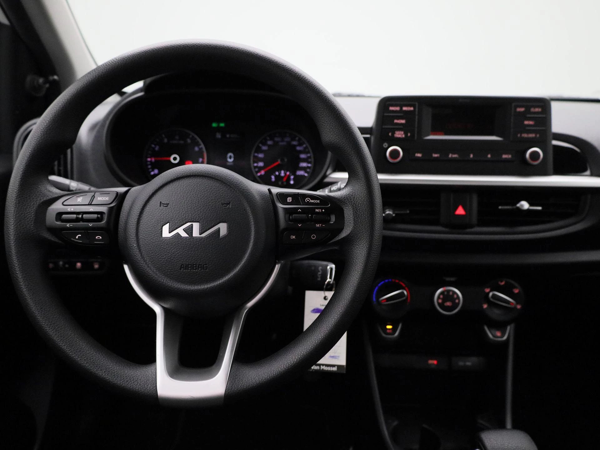 Kia-Picanto-image-6