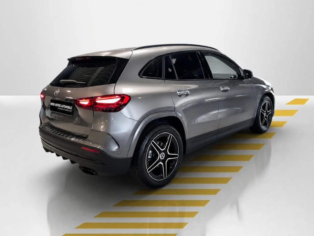 Mercedes-Benz-GLA 200 d-image-14
