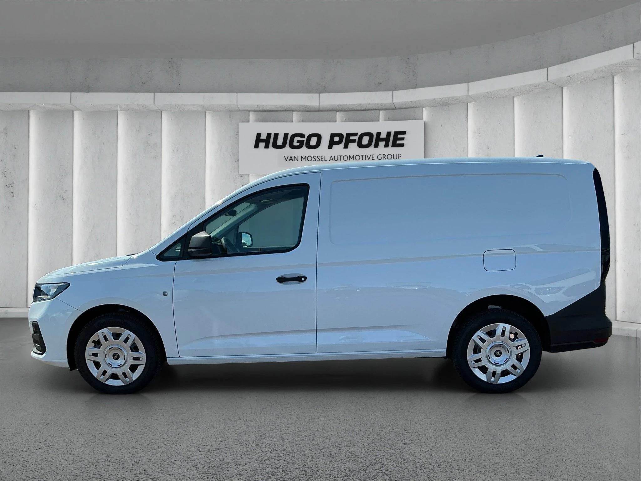 Ford-Transit Connect-image-1
