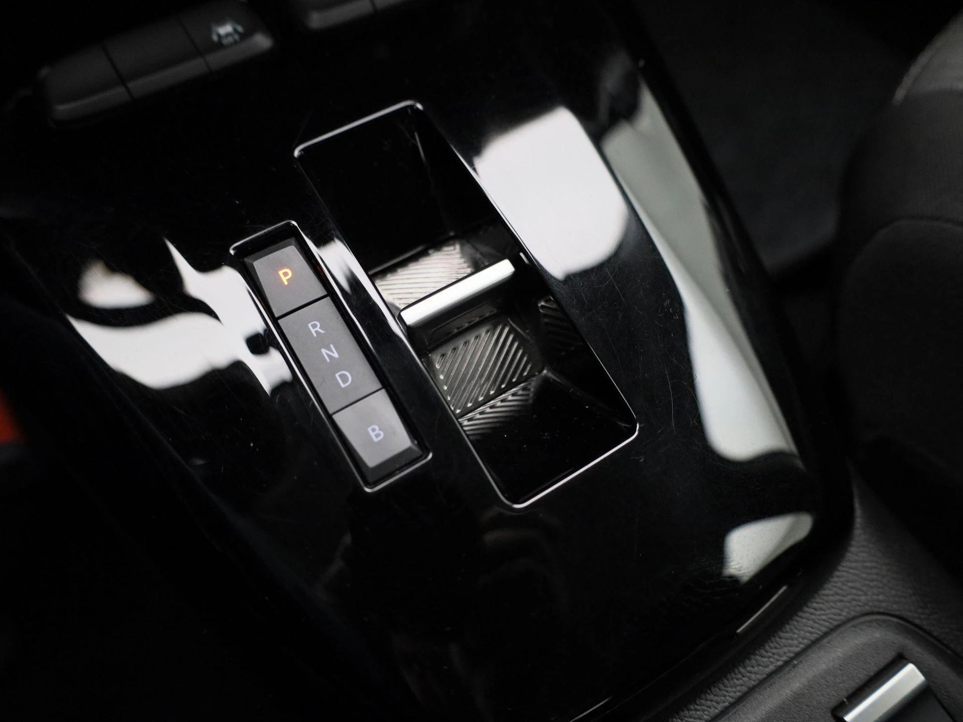 Opel-Corsa-e-image-24