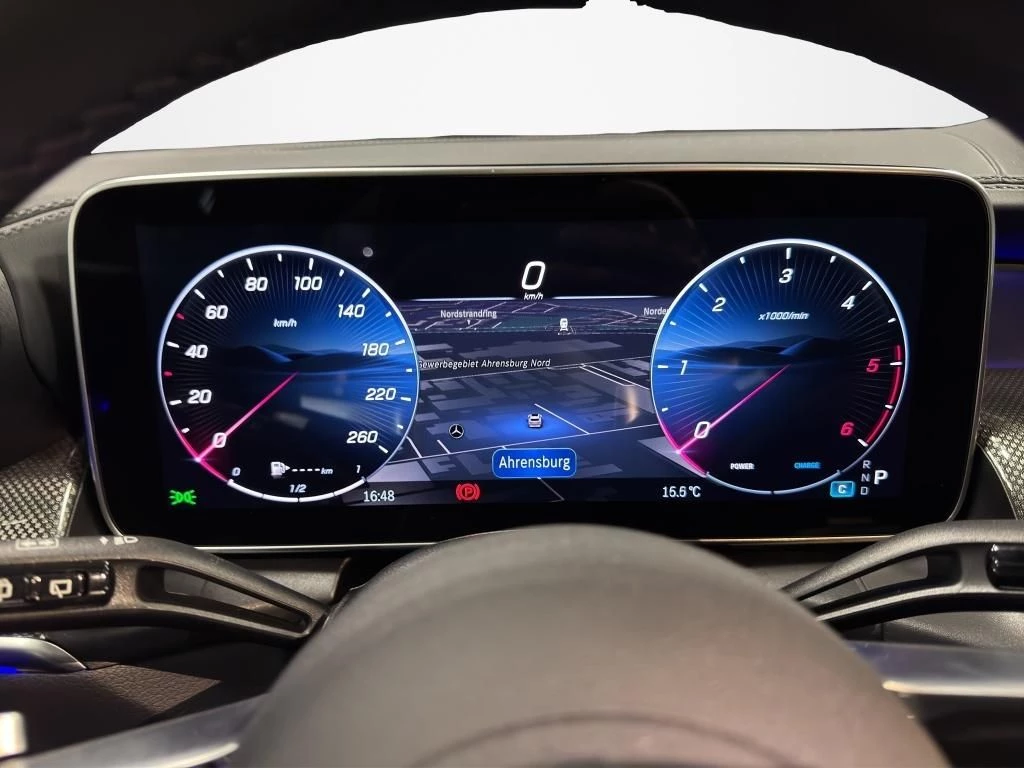 Mercedes-Benz GLC 300 d 4M AMG AHK MBUX SHZ KEYLESS-GO AMG LineX254 GLC 300 d 4M AMG AHK MBUX SHZ KEYLESS-GO AMG Line