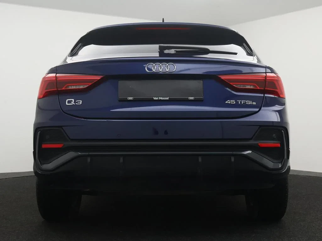 Audi-Q3-image-5