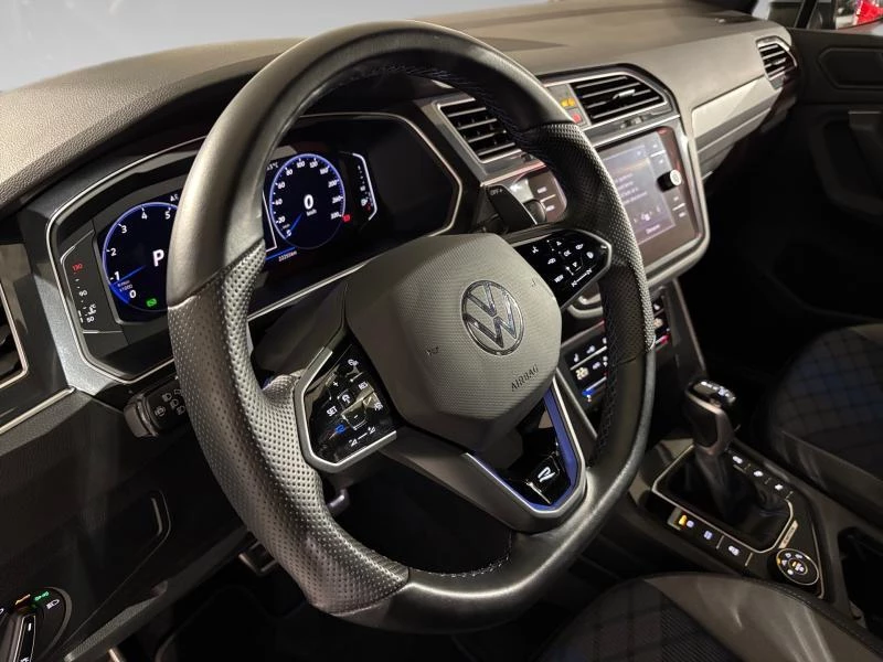 Volkswagen-Tiguan-image-7