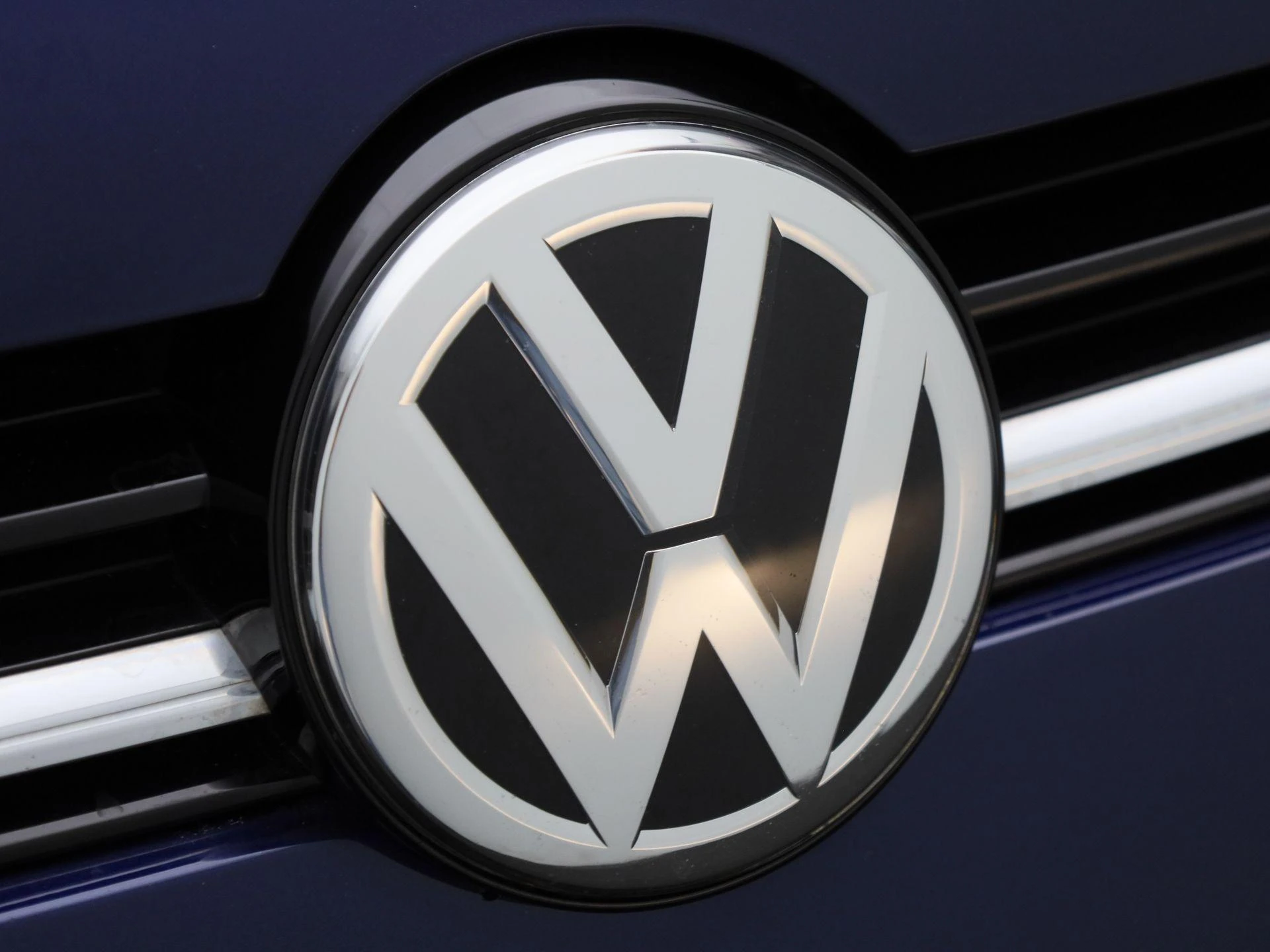 Volkswagen-Golf-image-32