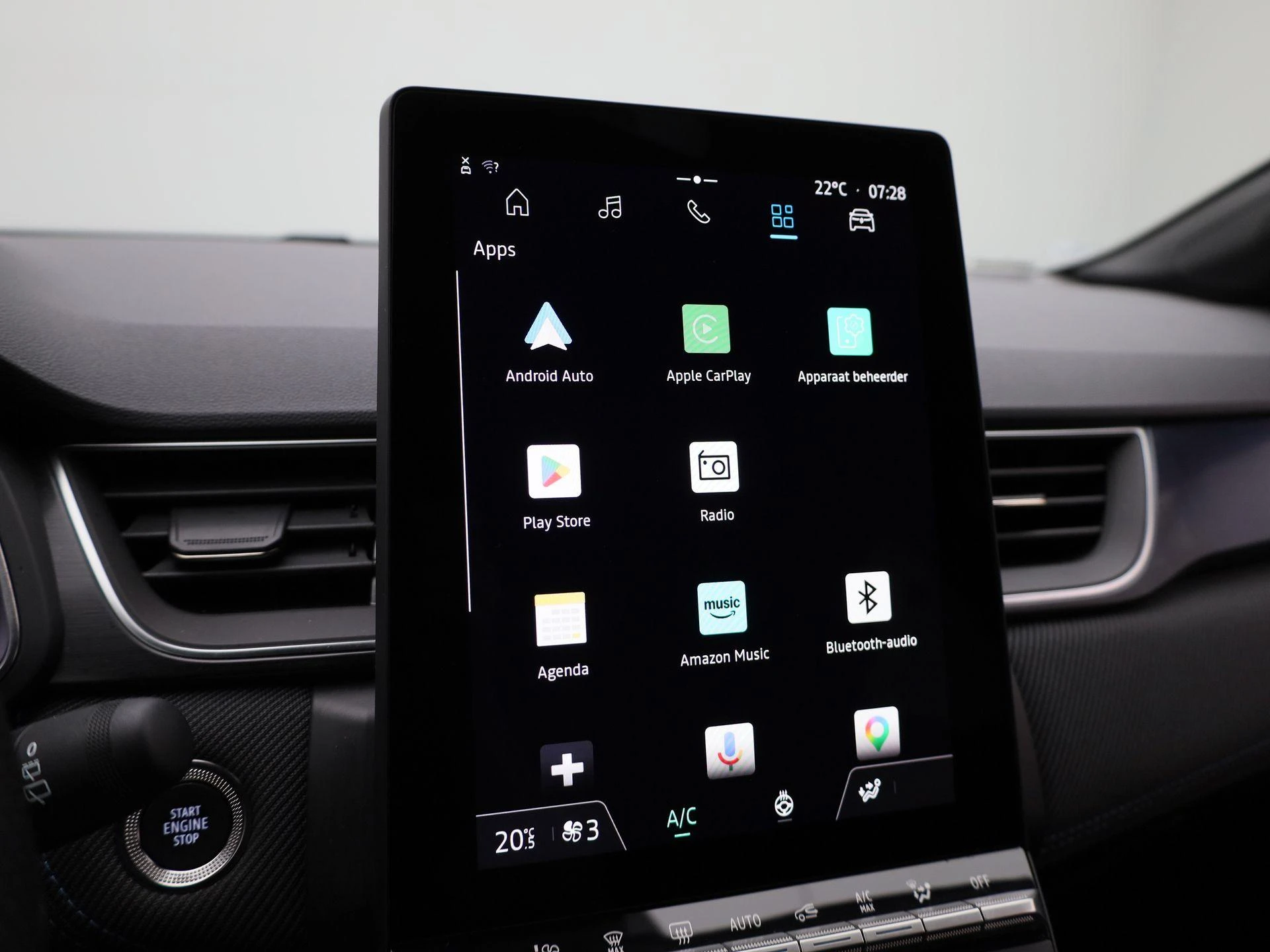 Renault-Captur-image-24
