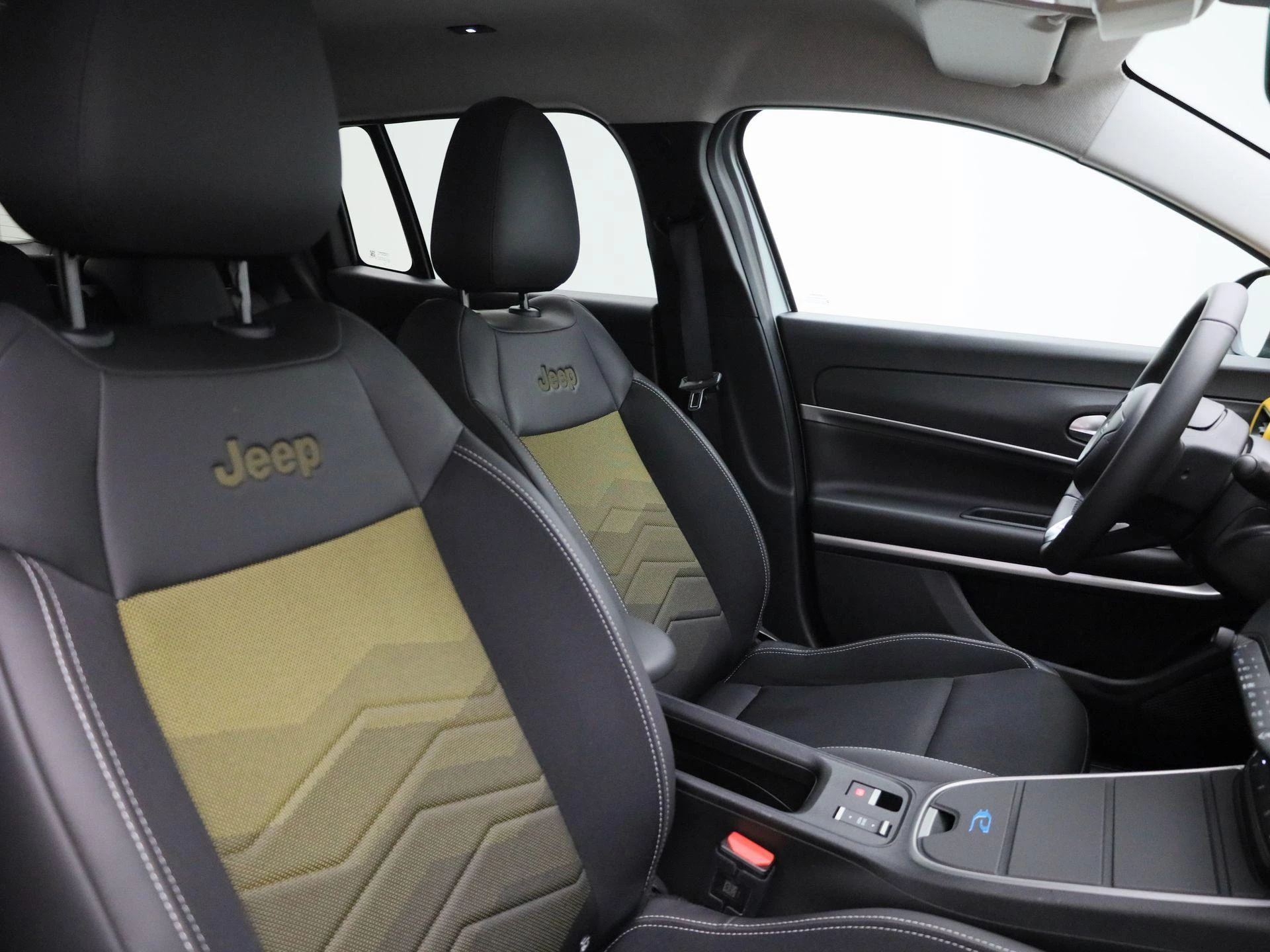 Jeep-Avenger-image-34