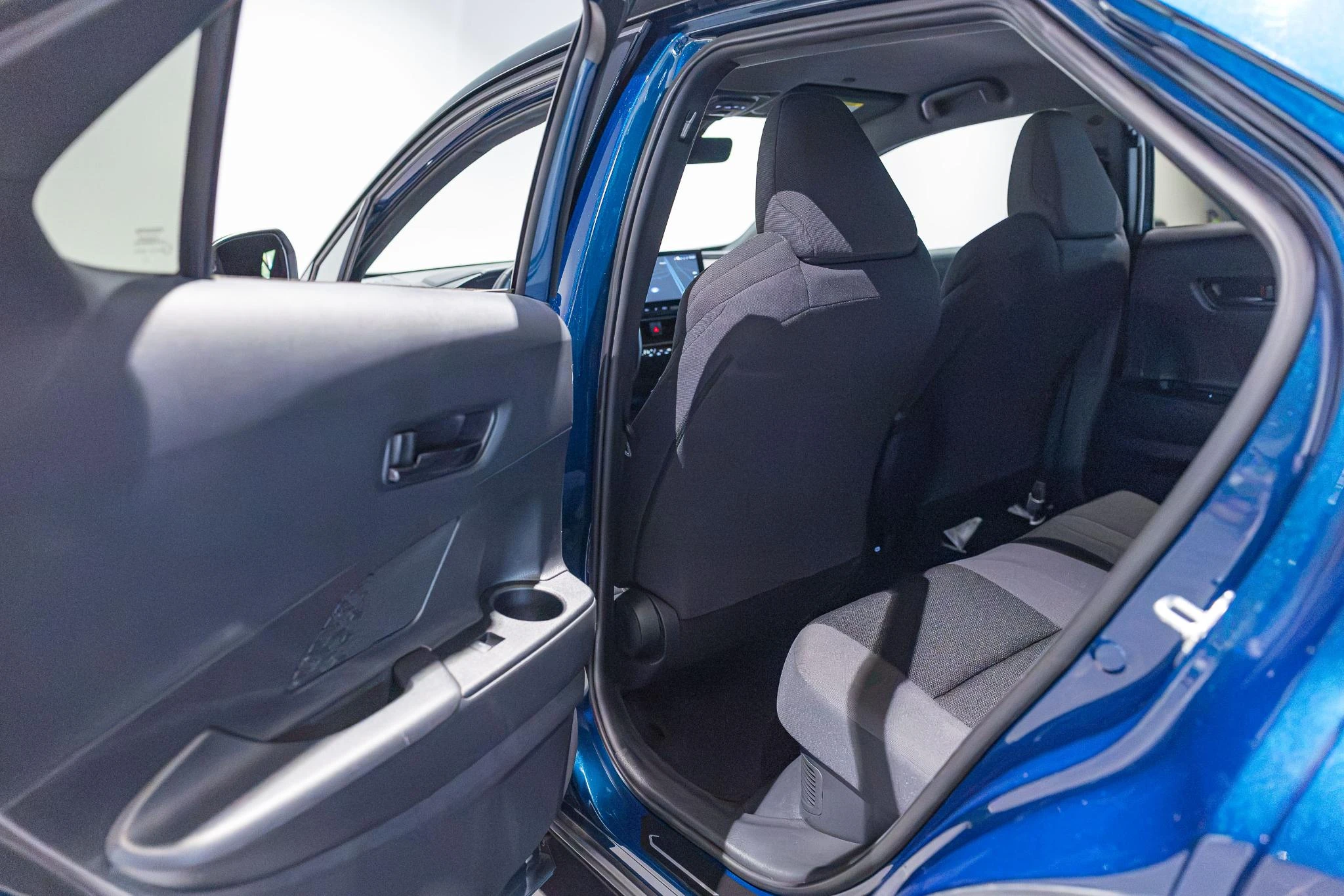 Toyota-C-HR-image-14