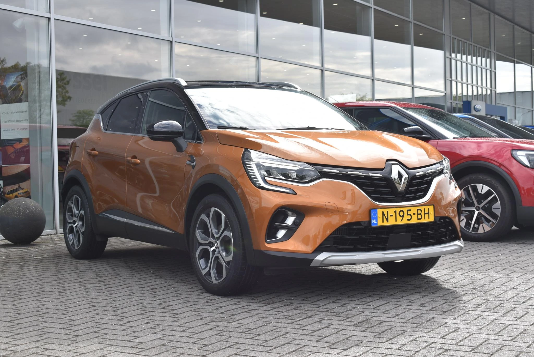 Renault-Captur-image-2