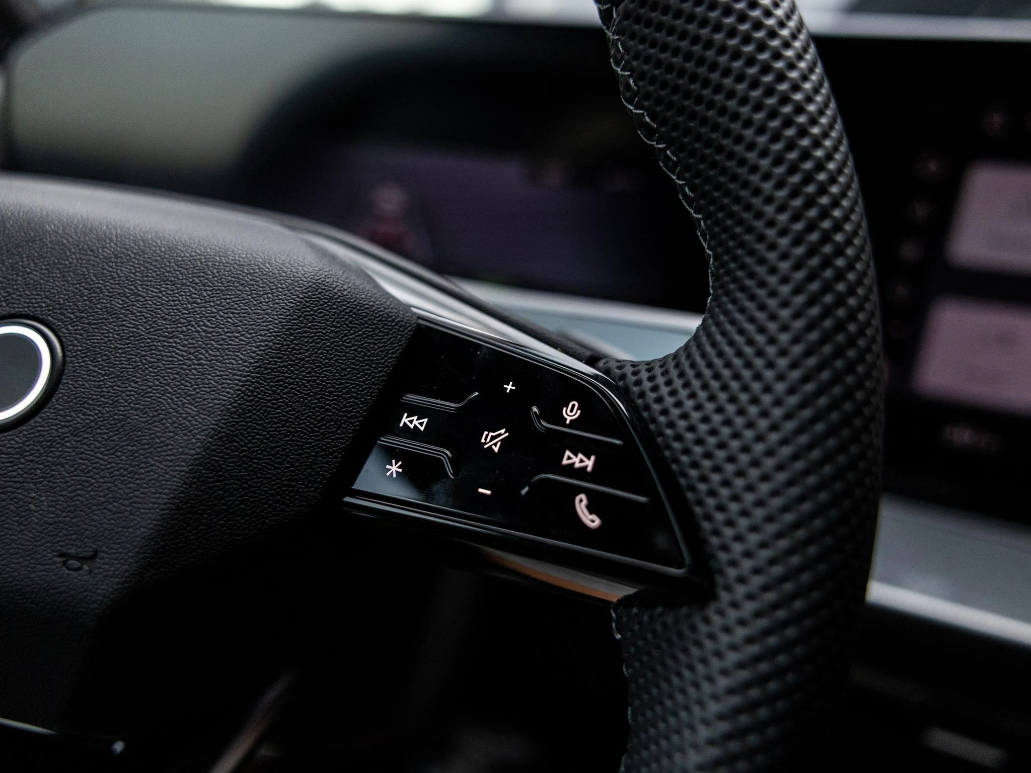 Audi-Q3-image-37