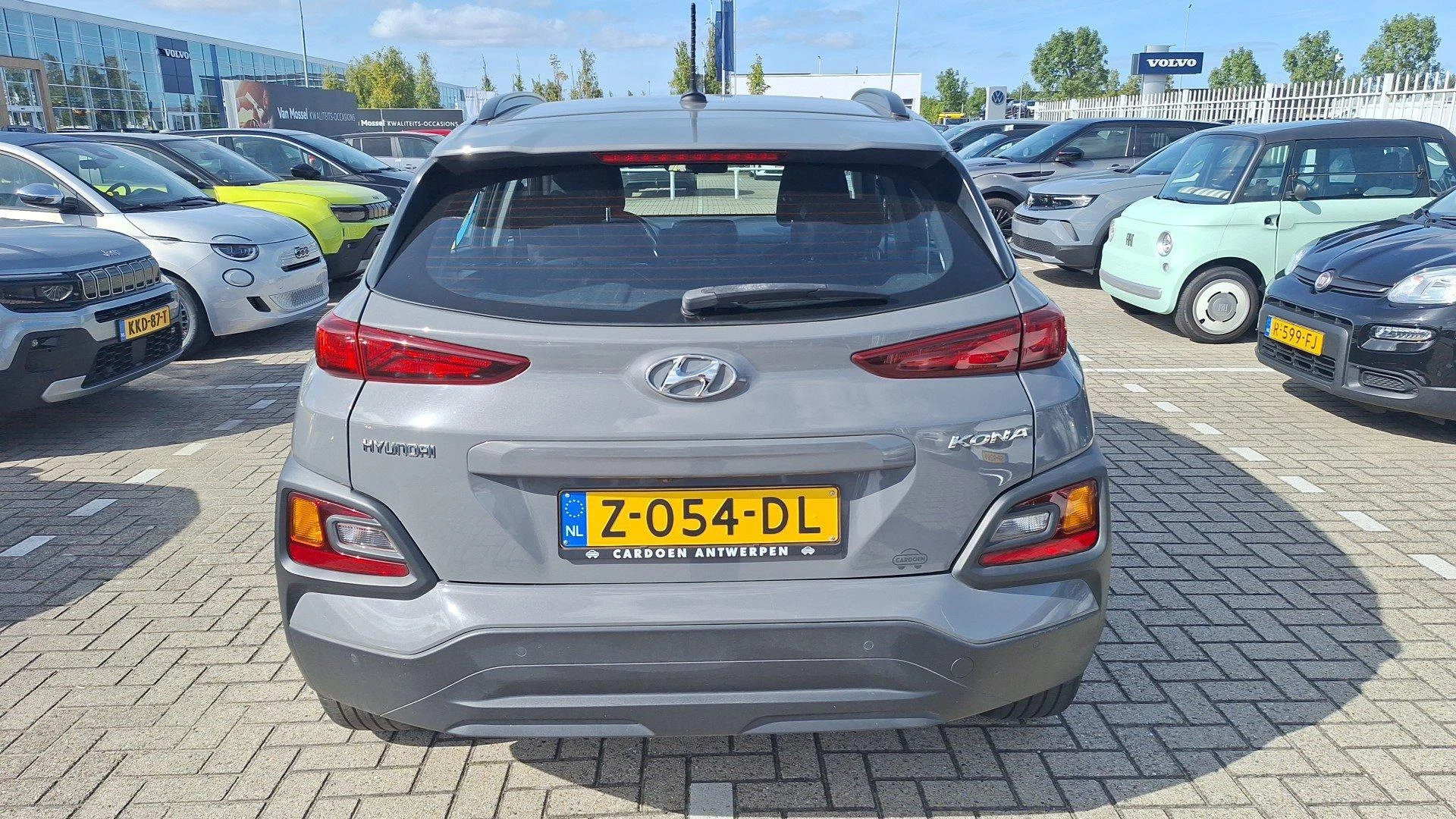 Hyundai-Kona-image-10
