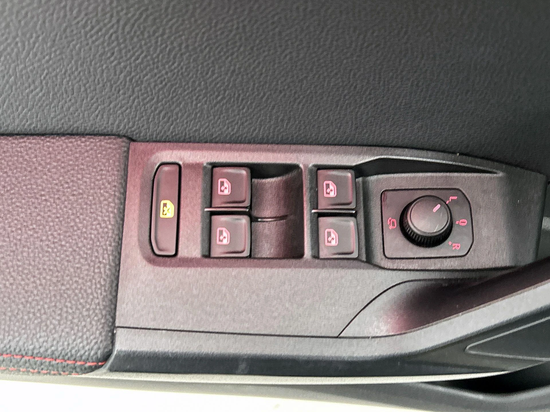 SEAT-Ibiza-image-30