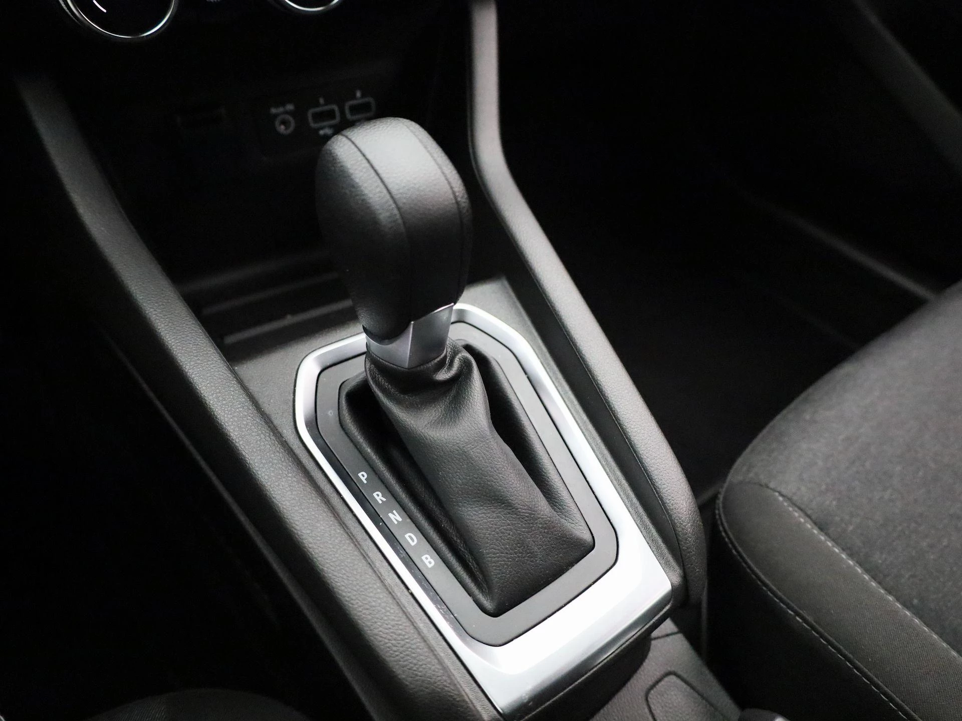 Renault-Clio-image-27