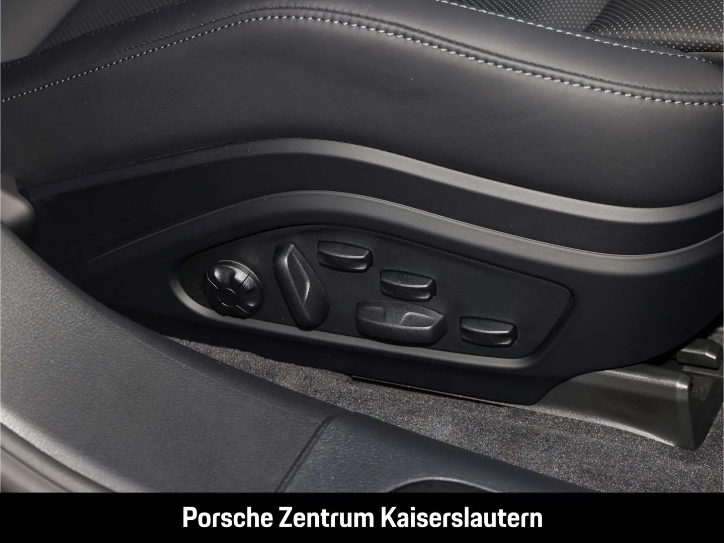 Porsche Panamera 4 E-Hybrid LED-Matrix InnoDrive BOSE -